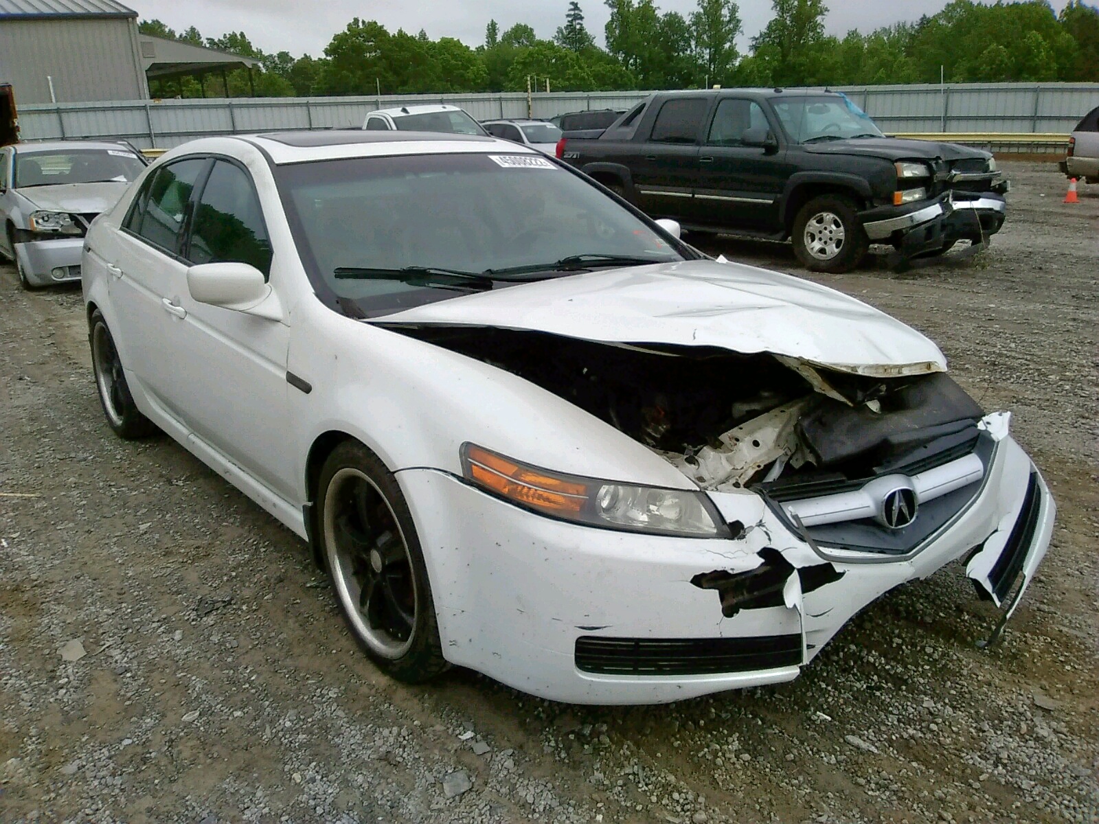 Photo 11 from auction – 2005 ACURA TL with VIN 19UUA66255A039020