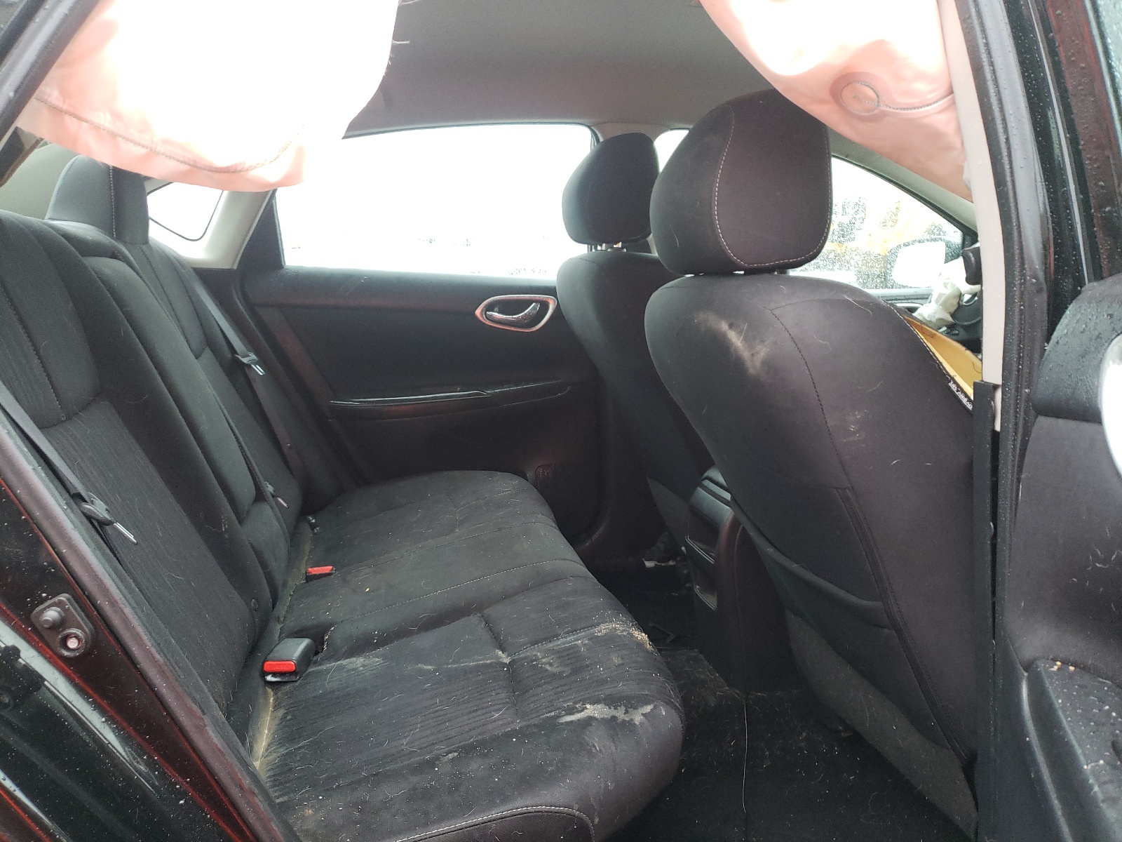 Photo 6 from auction – 2017 NISSAN SENTRA S with VIN 3N1AB7AP0HY358089