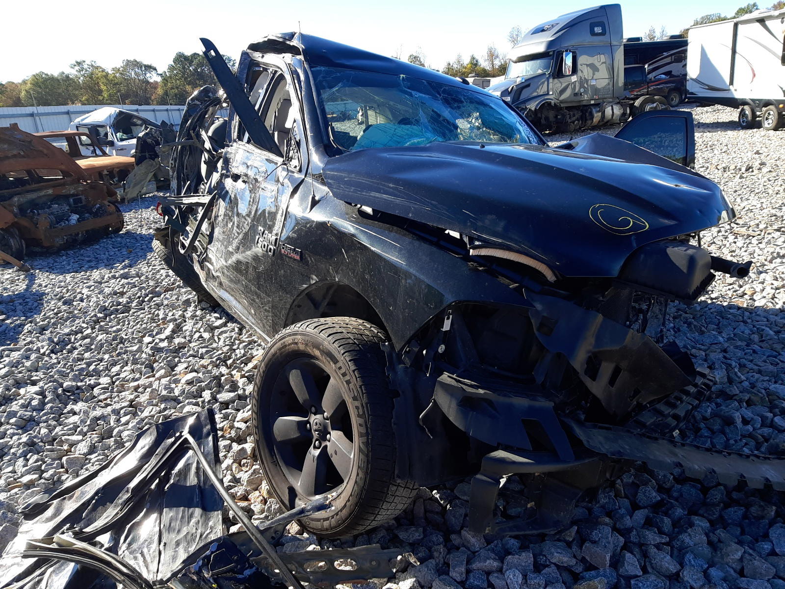 RAM 1500 ST 2016 with VIN 3C6RR6KT7GG278950 - Photo from auction