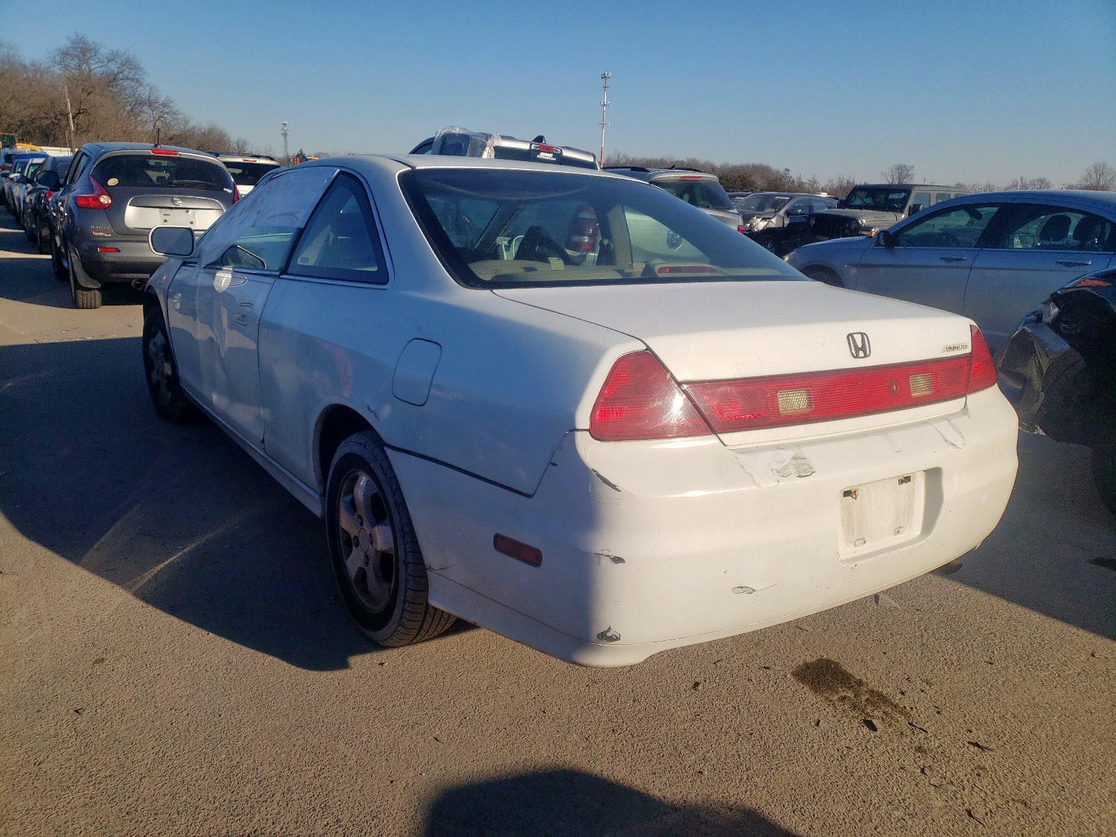 Photo 3 from auction – 2002 HONDA ACCORD EX with VIN 1HGCG32702A034832