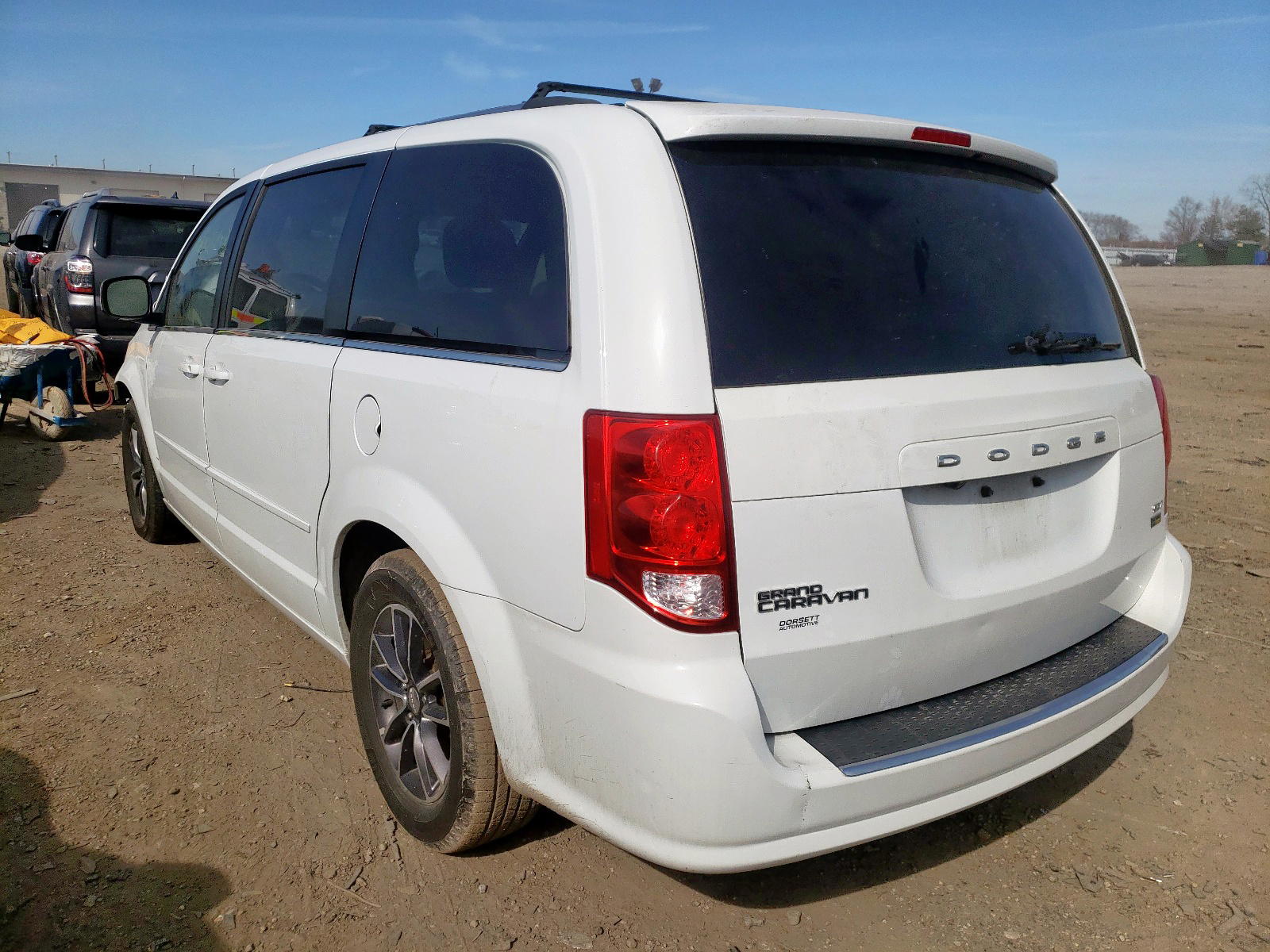 Photo 3 from auction – 2017 DODGE GRAND CARA with VIN 2C4RDGCG8HR749725