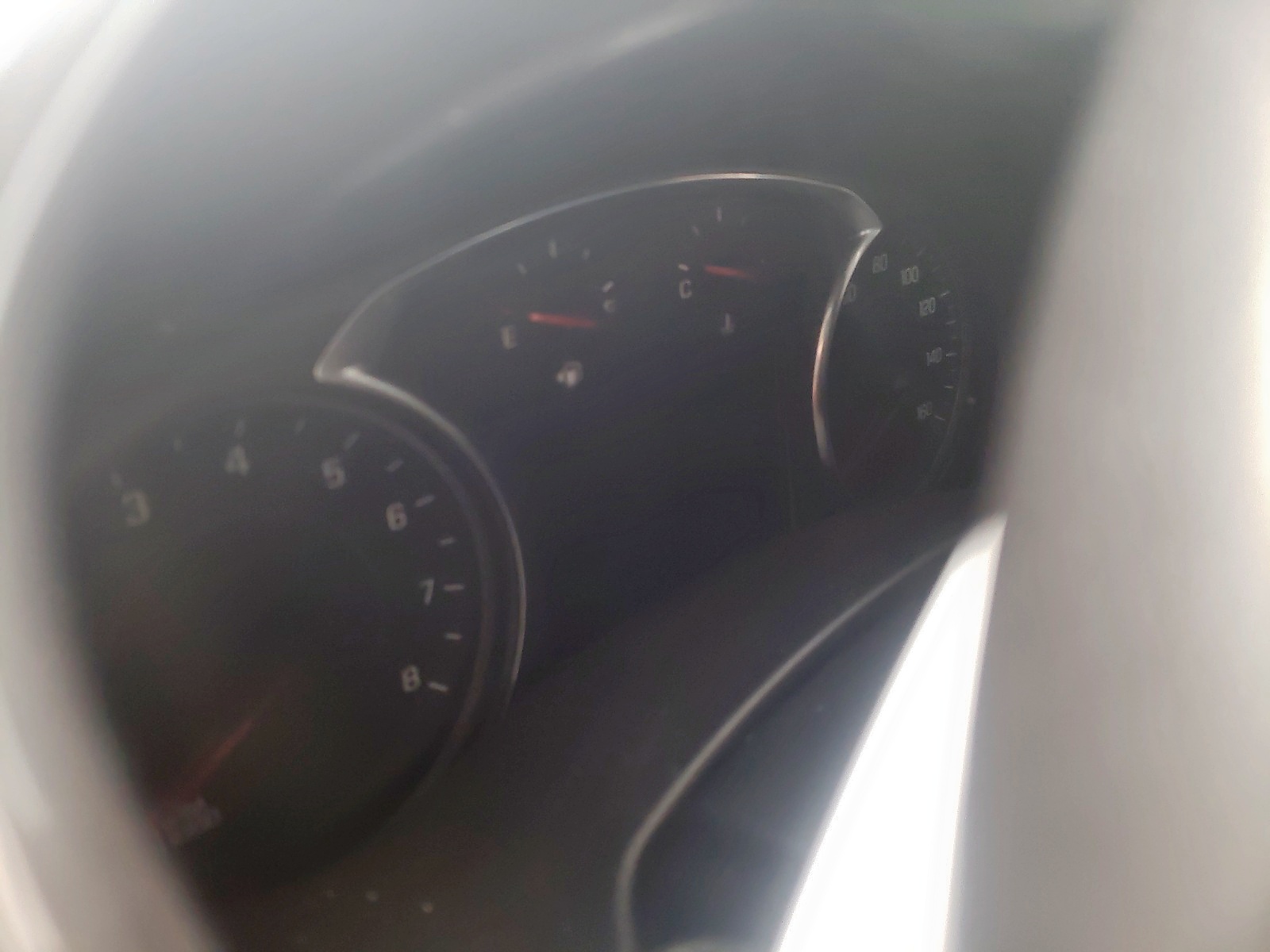 Photo 8 from auction – 2019 CHEVROLET EQUINOX LT with VIN 2GNAXLEX5K6197126