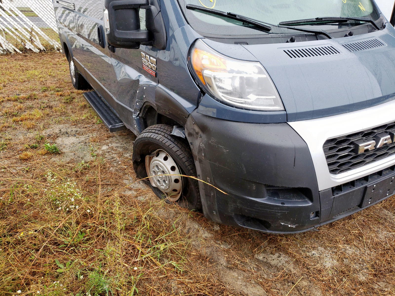 Photo 9 from auction – 2019 RAM PROMASTER with VIN 3C6TRVDG4KE520808