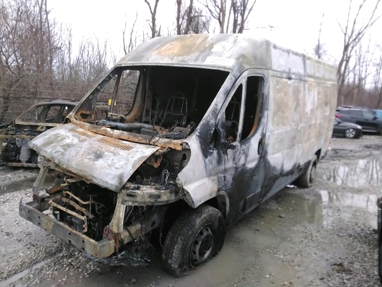 Photo 2 from auction – 2019 RAM PROMASTER with VIN 3C6URVJGXKE551635