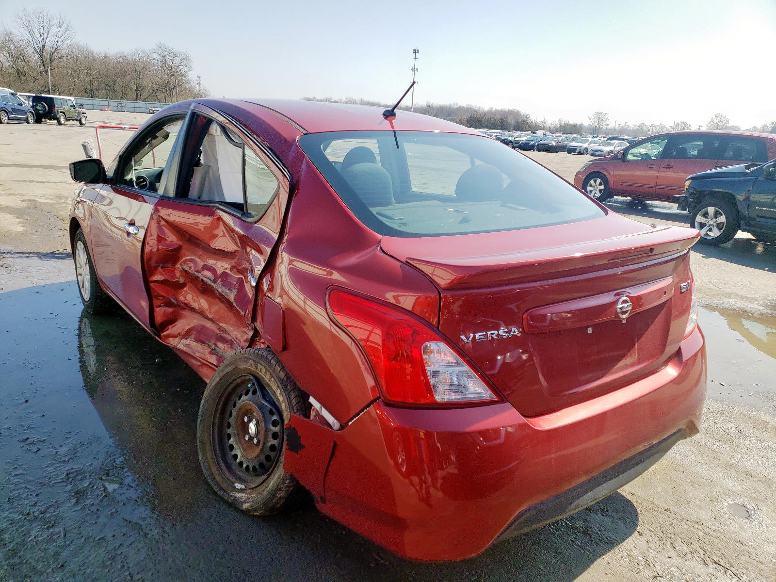 Photo 3 from auction – 2017 NISSAN VERSA S with VIN 3N1CN7AP1HL802688
