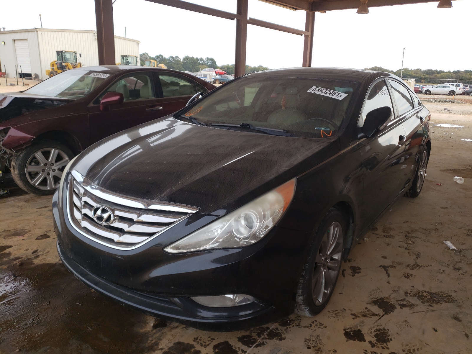 Photo 2 from auction – 2011 HYUNDAI SONATA SE with VIN 5NPEC4ABXBH203200
