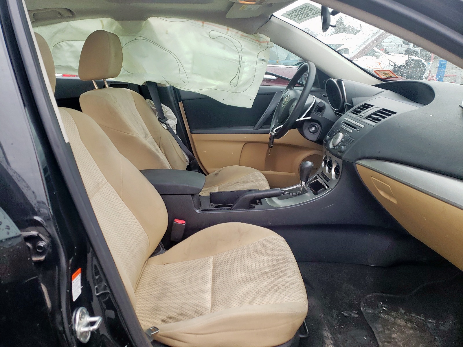 Photo 5 from auction – 2010 MAZDA 3 I with VIN JM1BL1SG9A1166190