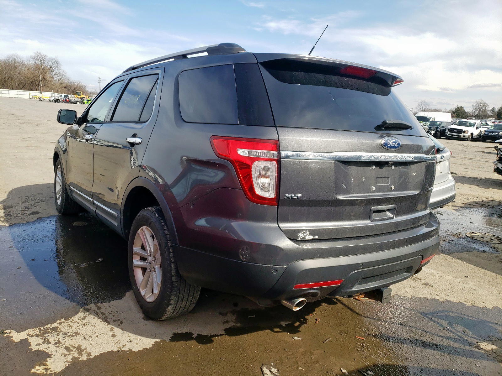 Photo 3 from auction – 2015 FORD EXPLORER X with VIN 1FM5K8D80FGB45596