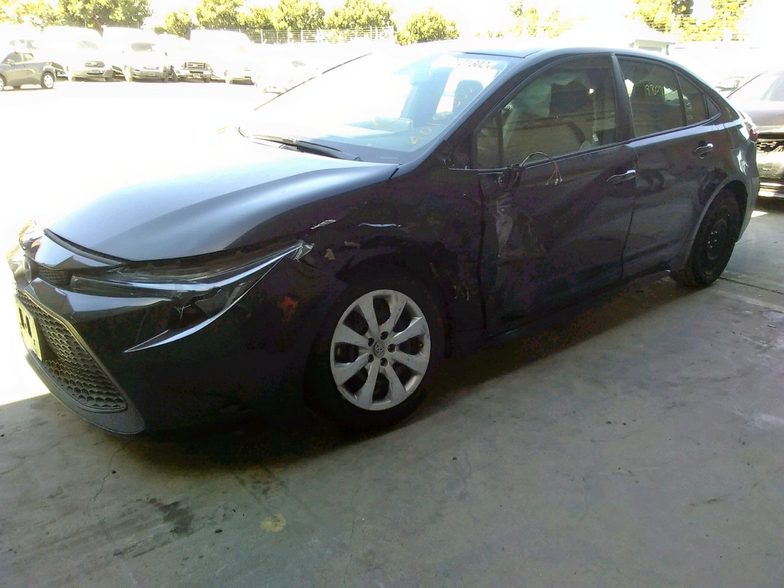 Photo 9 from auction – 2021 TOYOTA COROLLA LE with VIN 5YFEPMAE8MP239987