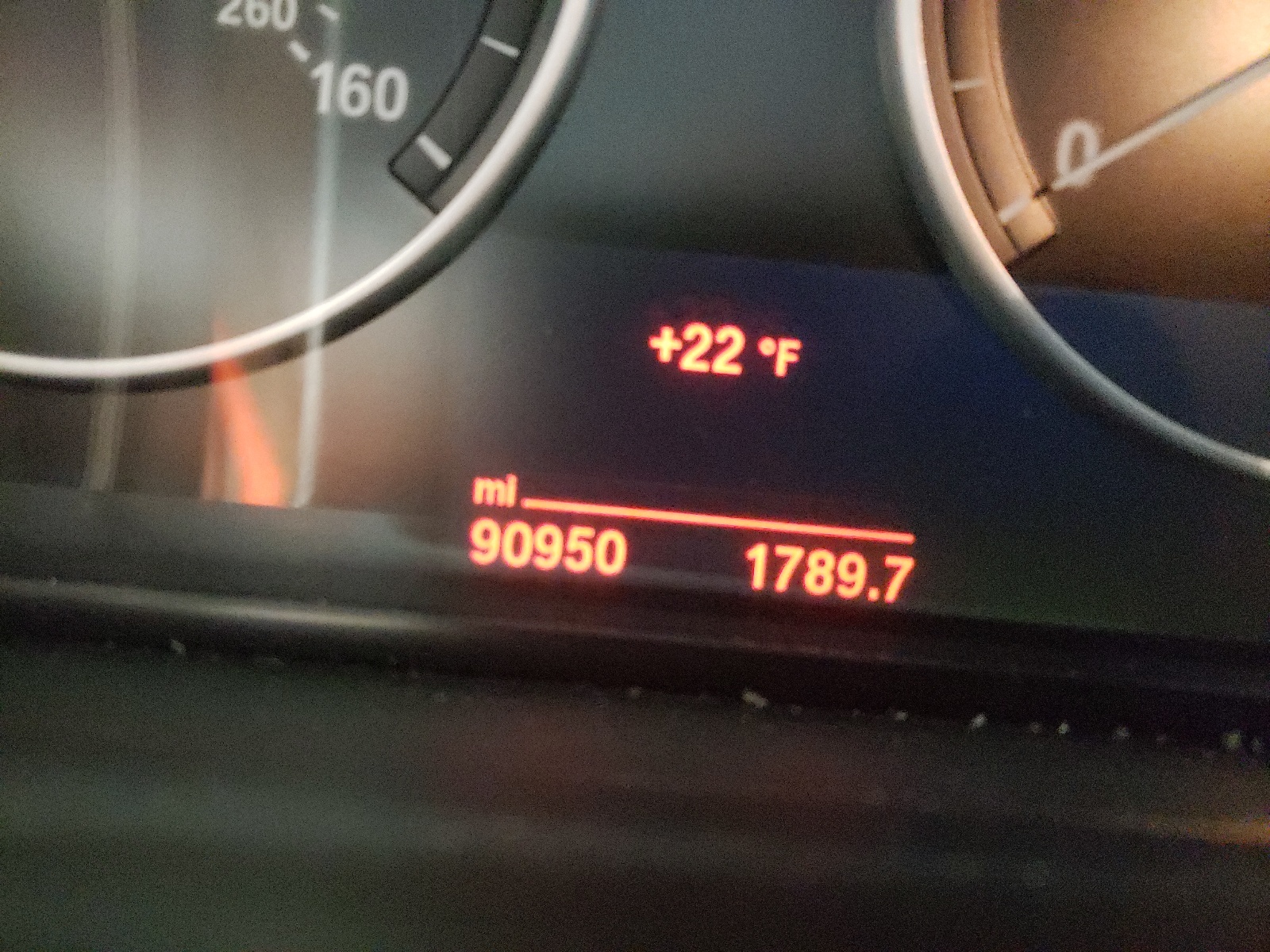 صورة رقم 8 من المزاد - 2016 BMW 528 XI مع VIN WBA5A7C5XGG148013