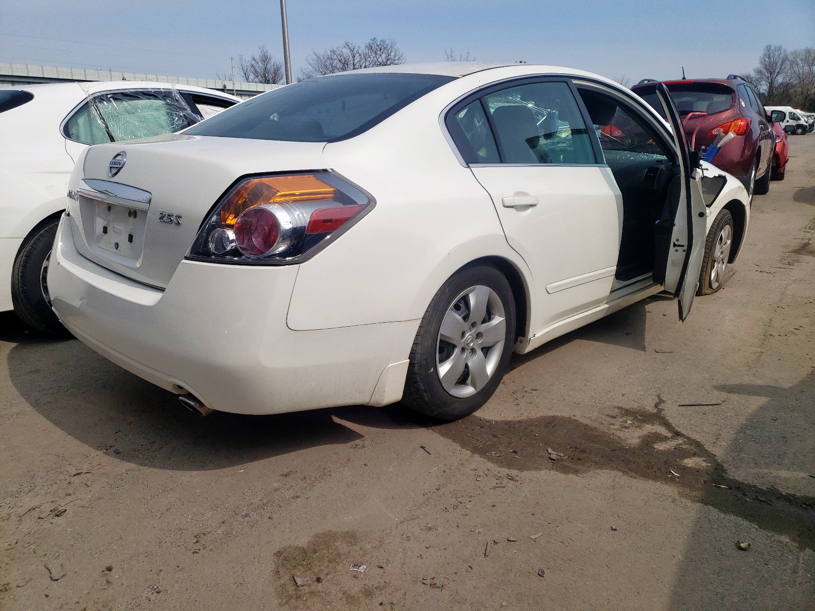 Photo 4 from auction – 2008 NISSAN ALTIMA 2.5 with VIN 1N4AL21E78N521027
