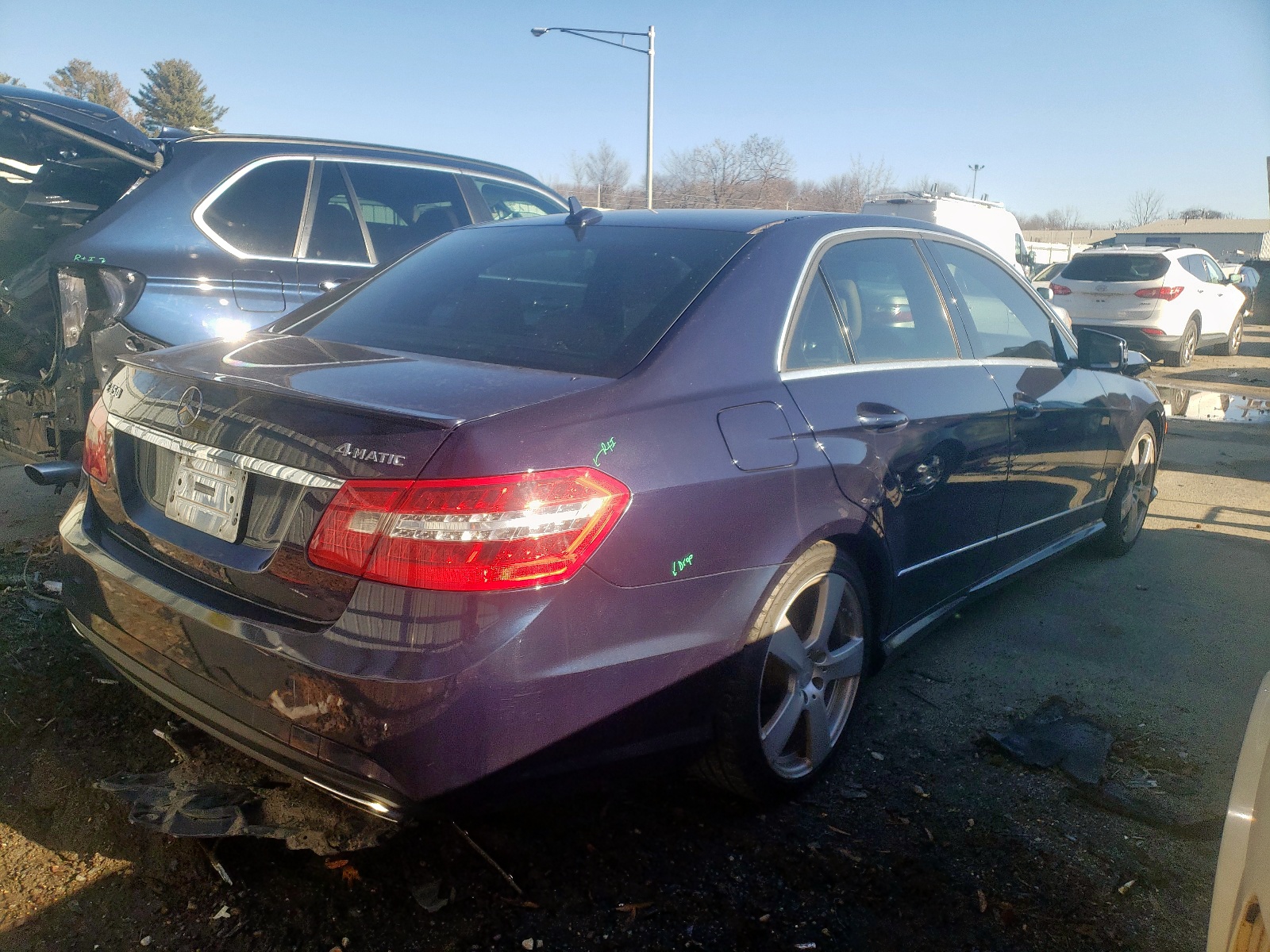 Photo 4 from auction – 2011 MERCEDES-BENZ E 350 4MAT with VIN WDDHF8HB4BA452459