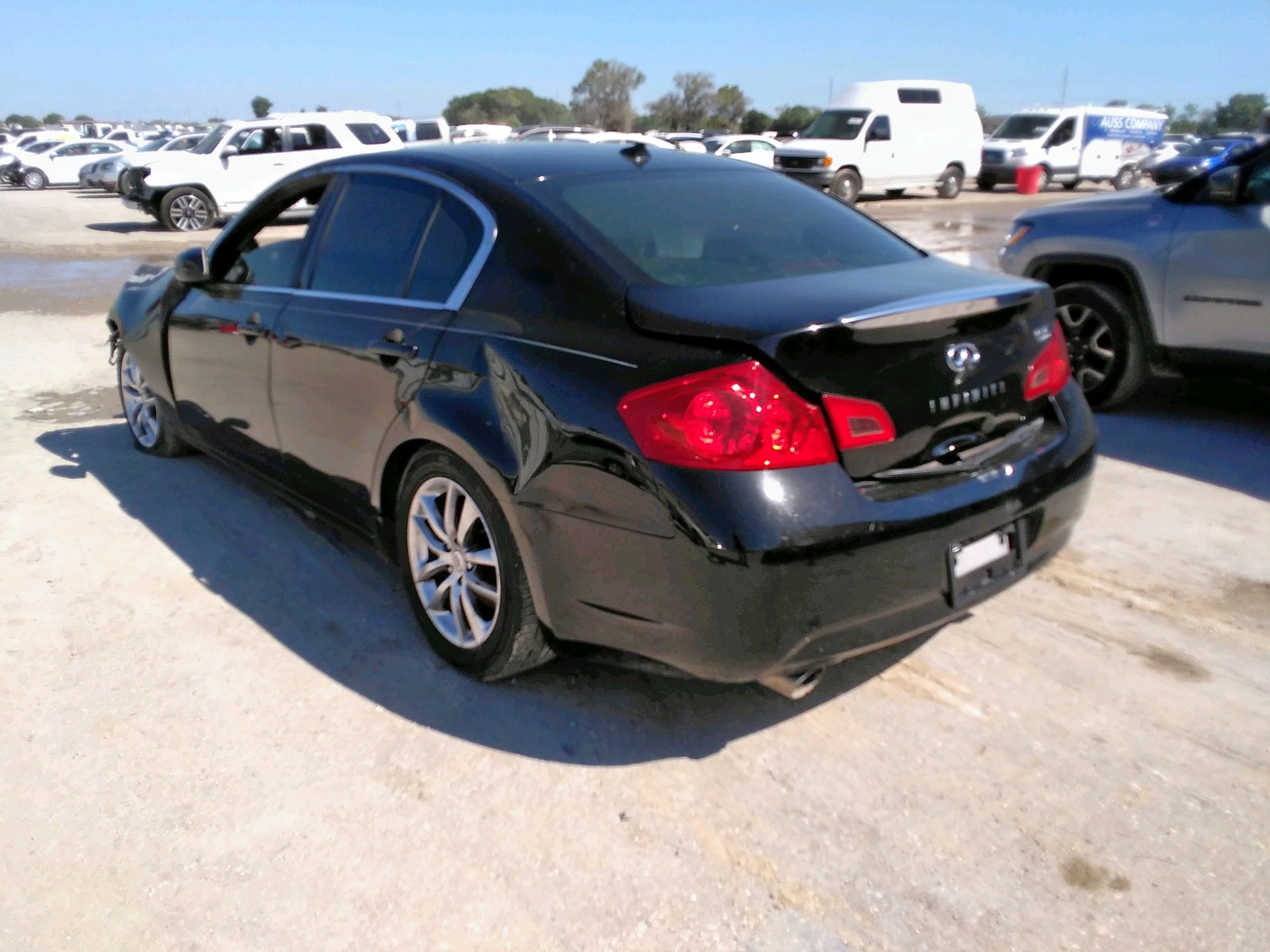 Photo 3 from auction – 2007 INFINITI G35 with VIN JNKBV61EX7M717109