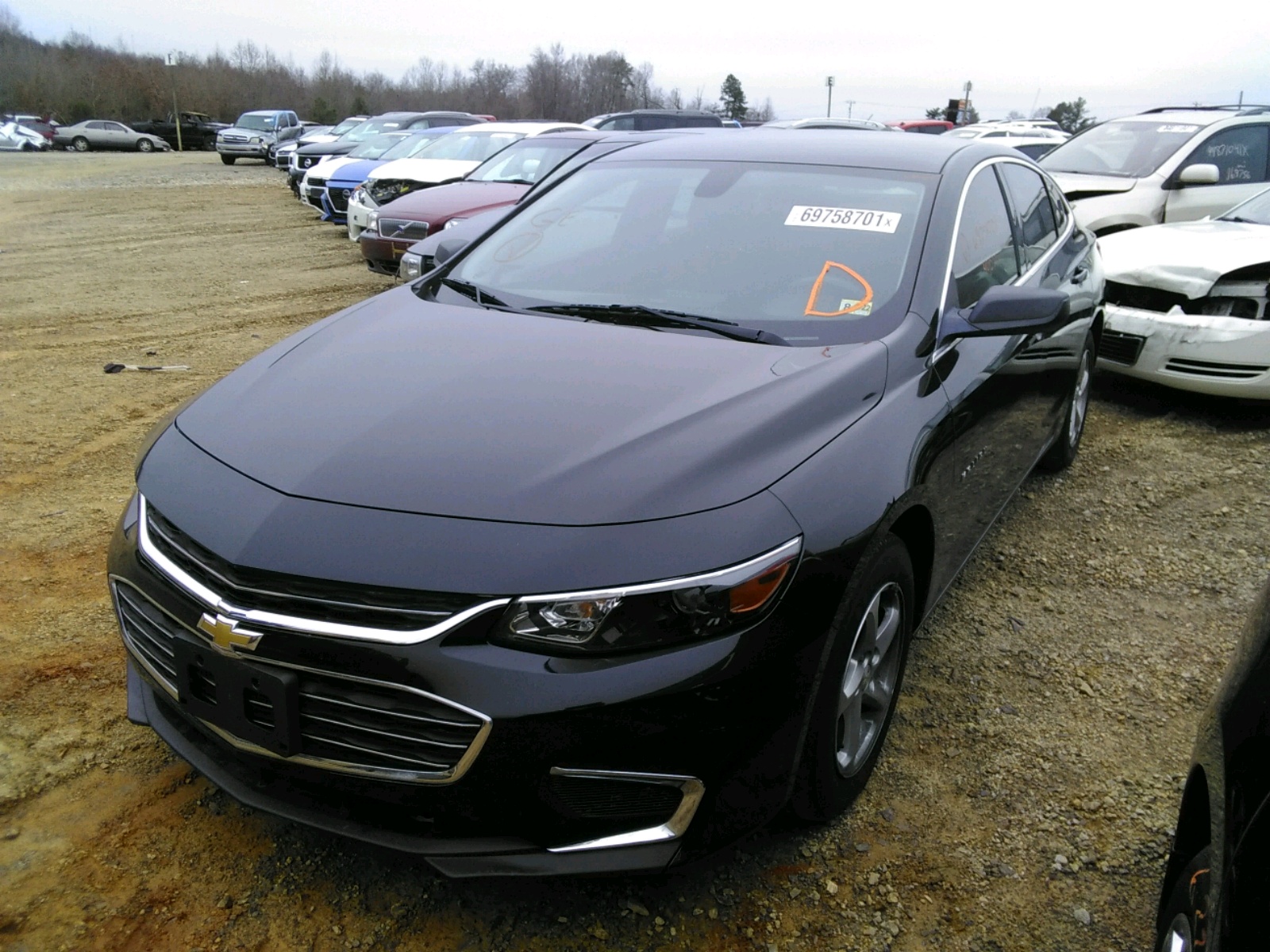 Photo 2 from auction – 2016 CHEVROLET MALIBU LS with VIN 1G1ZB5ST3GF300914