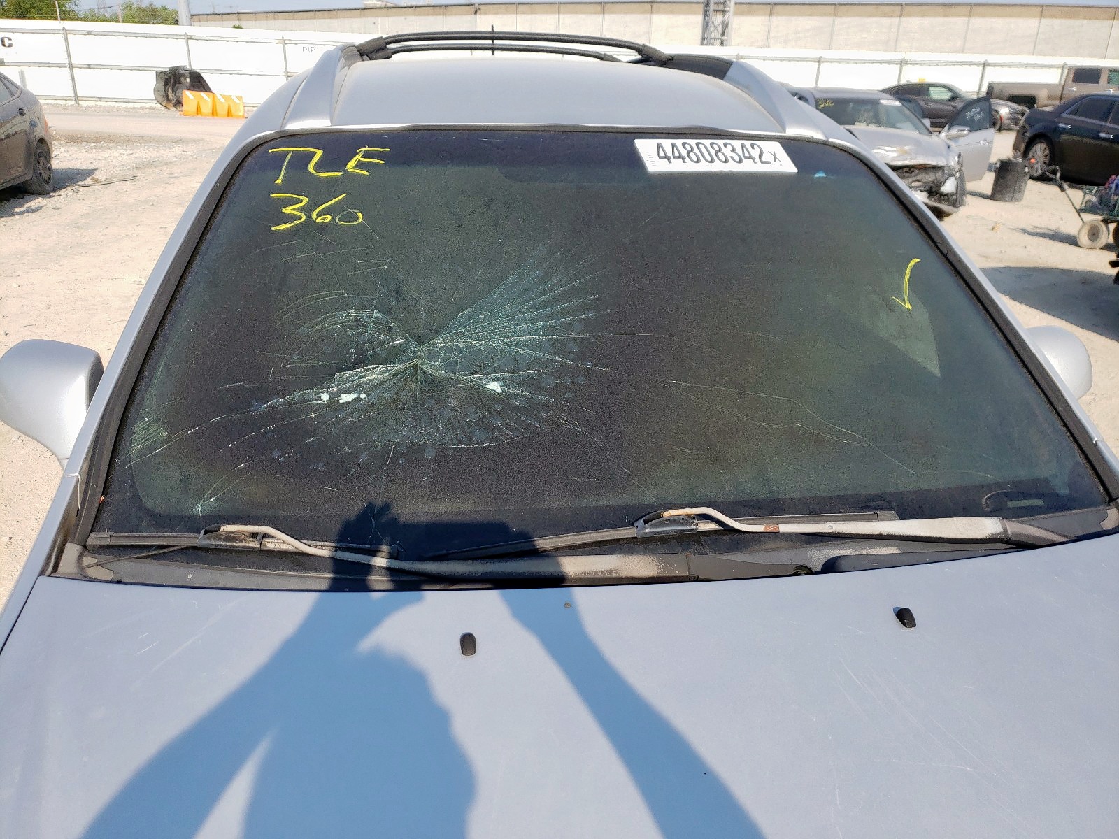 Photo 9 from auction – 2007 KIA RONDO BASE with VIN KNAFG525877077628