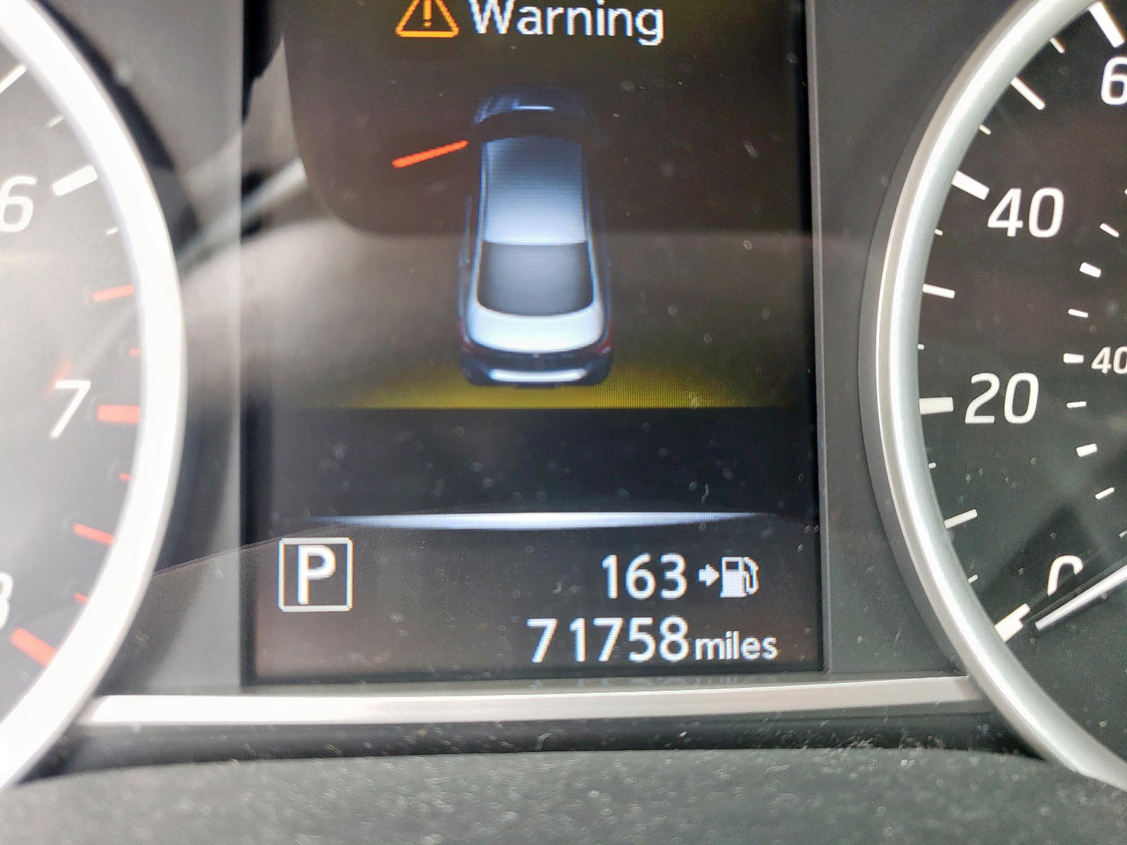 Photo 8 from auction – 2016 NISSAN SENTRA S with VIN 3N1AB7AP1GL655657