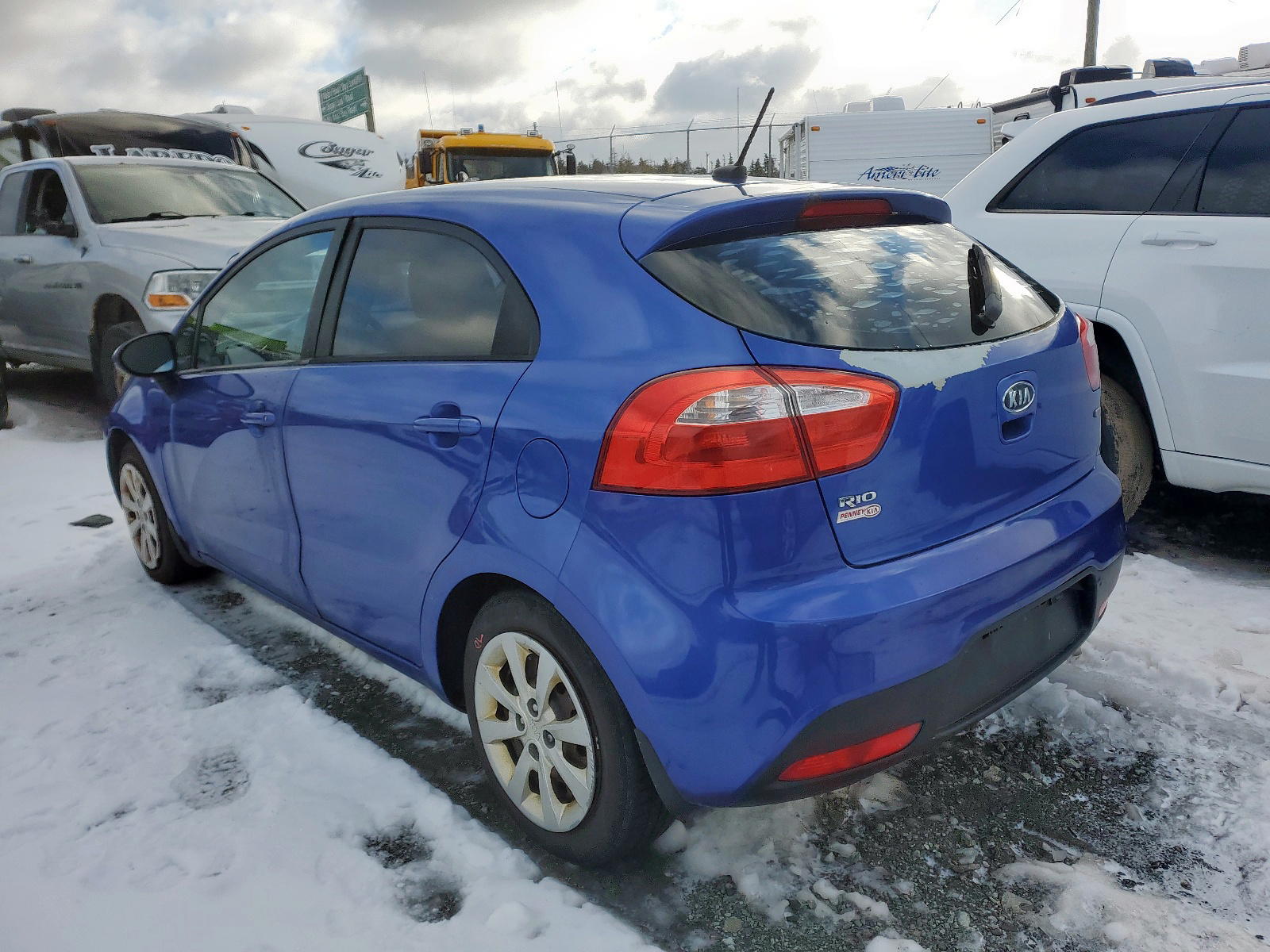 Photo 15 from auction – 2012 KIA RIO LX with VIN KNADM5A31C6758018