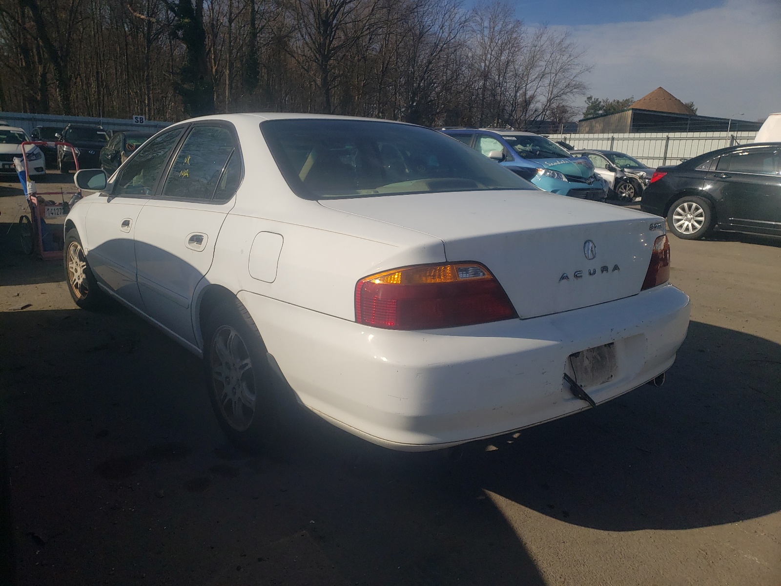 Photo 3 from auction – 2001 ACURA TL with VIN 19UUA56681A020677