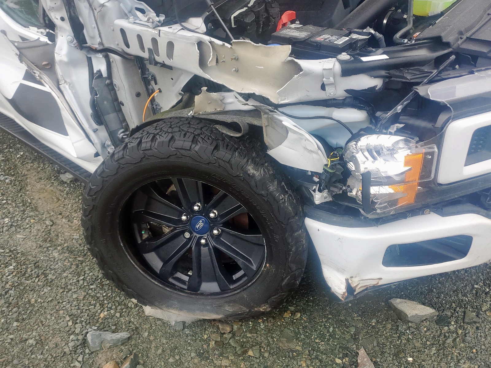 Photo 9 from auction – 2019 FORD F150 SUPER with VIN 1FTFW1E41KFD02665
