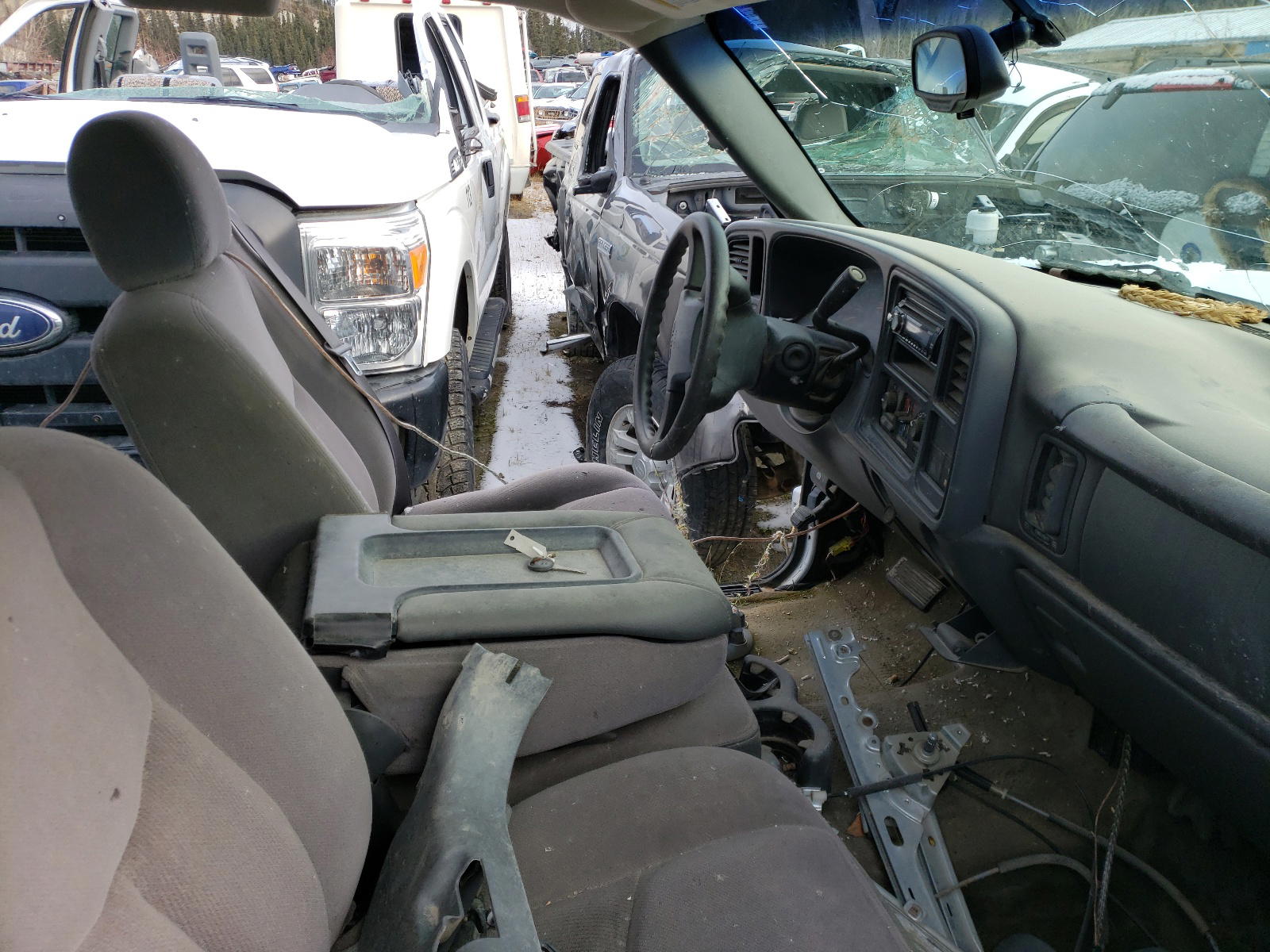 Photo 5 from auction – 2014 GMC SIERRA K35 with VIN 1GD423C85EF142469