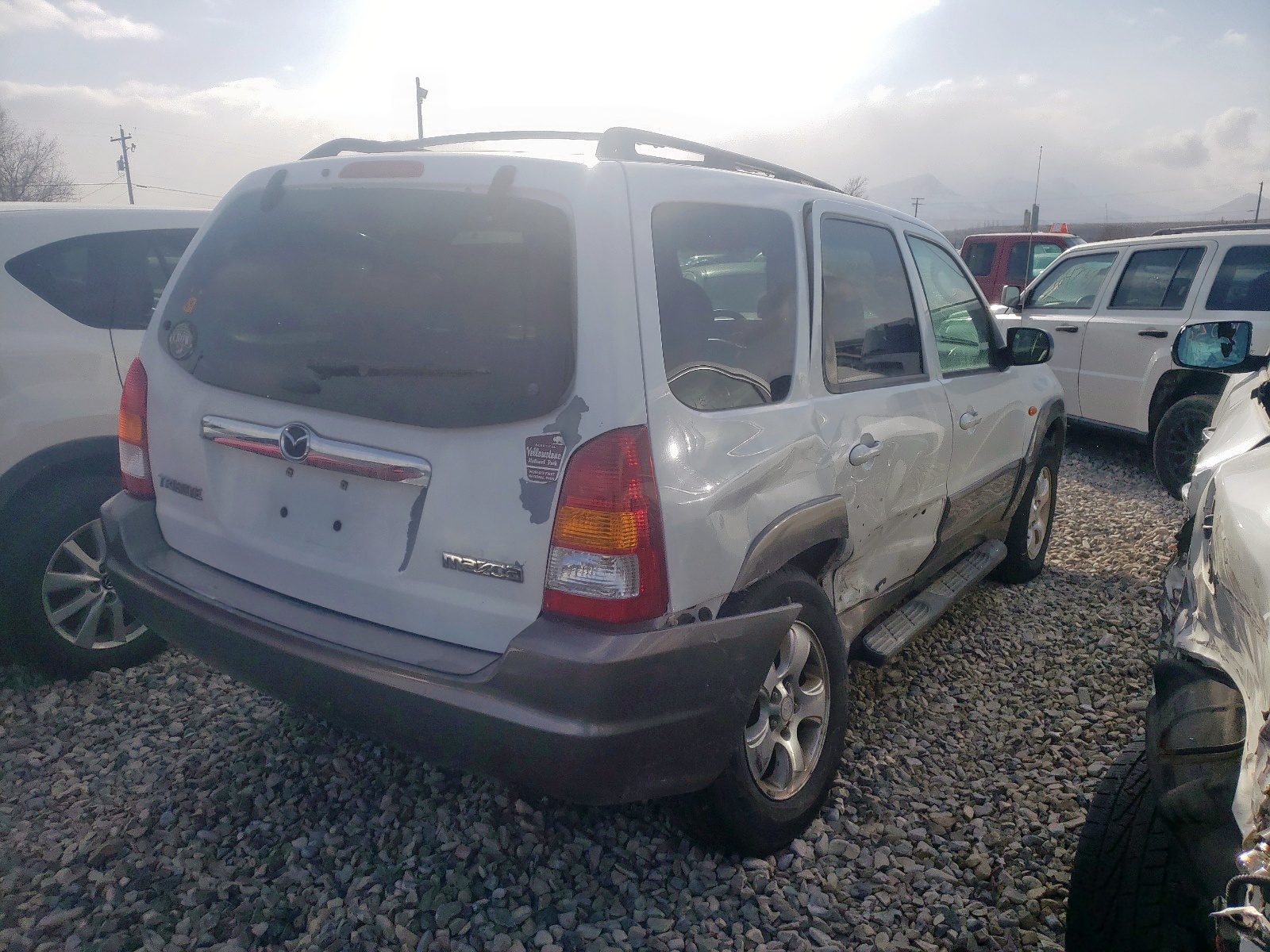 Photo 4 from auction – 2003 MAZDA TRIBUTE ES with VIN 4F2CZ96193KM33610