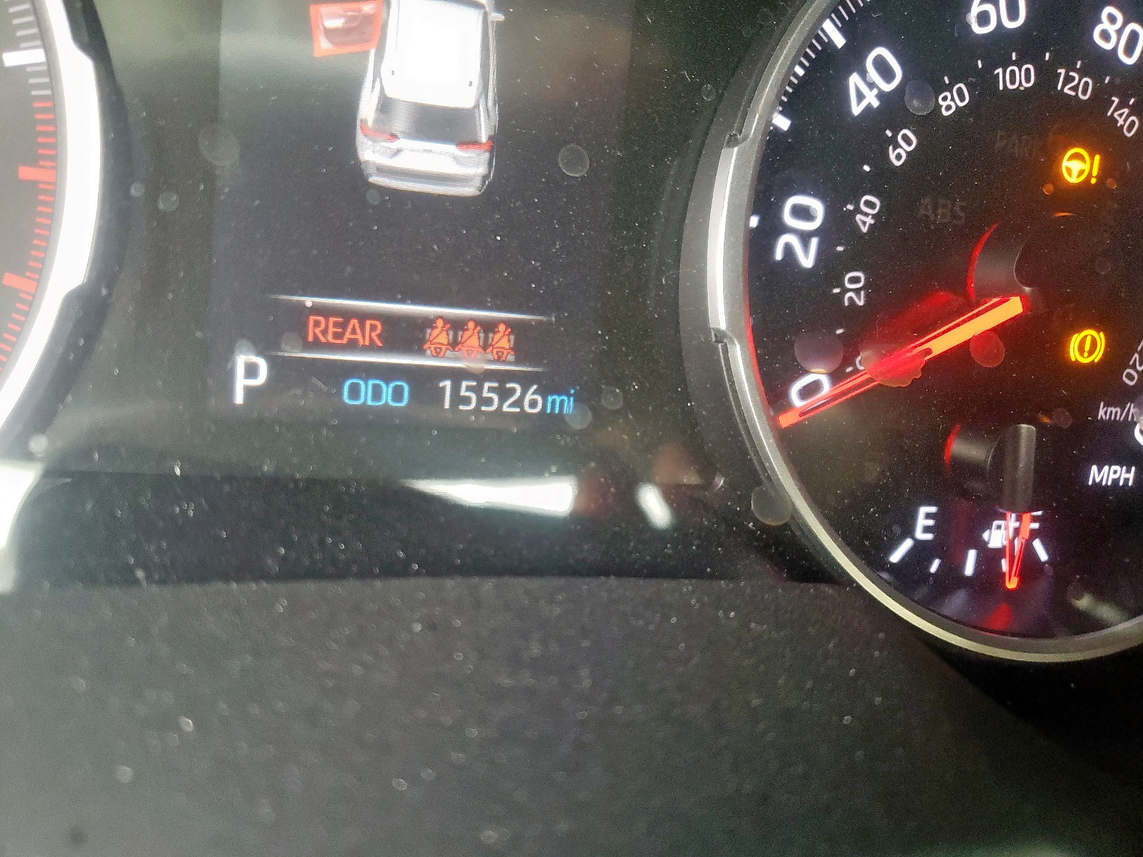 Photo 8 from auction – 2020 TOYOTA RAV4 LE with VIN 2T3F1RFV5LW115787