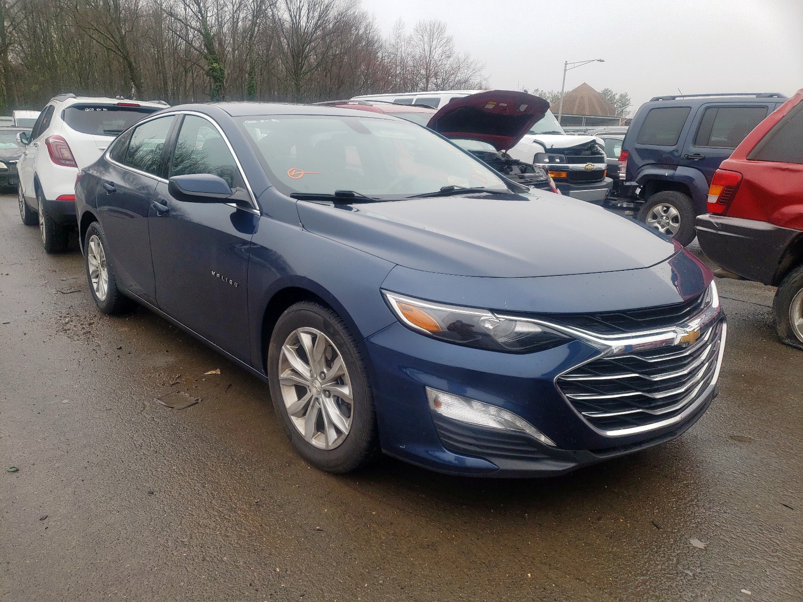 CHEVROLET MALIBU LT 2020 with VIN 1G1ZD5ST2LF095168 - Photo from auction