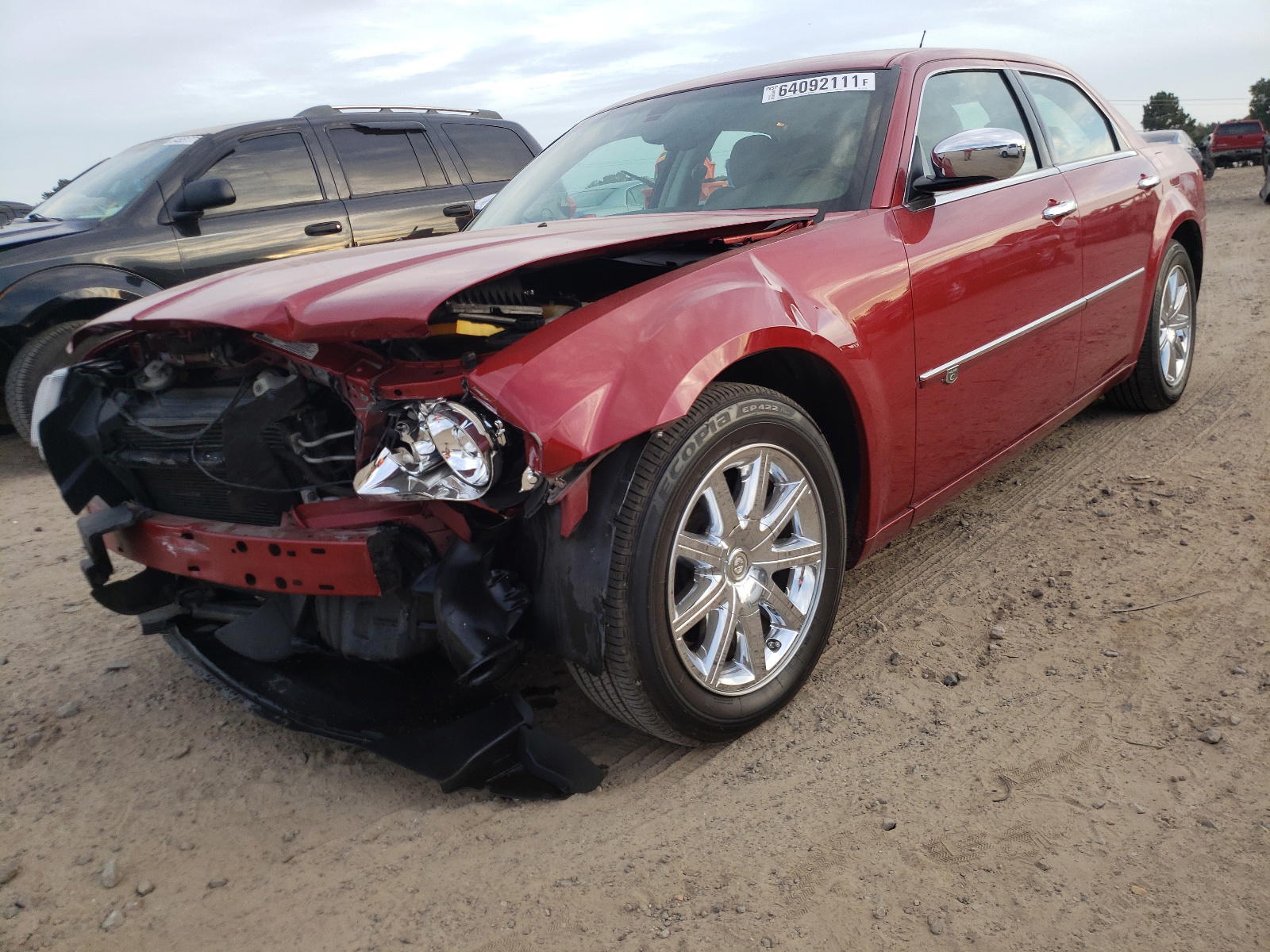 Photo 9 from auction – 2008 CHRYSLER 300C with VIN 2C3KA63H68H231166