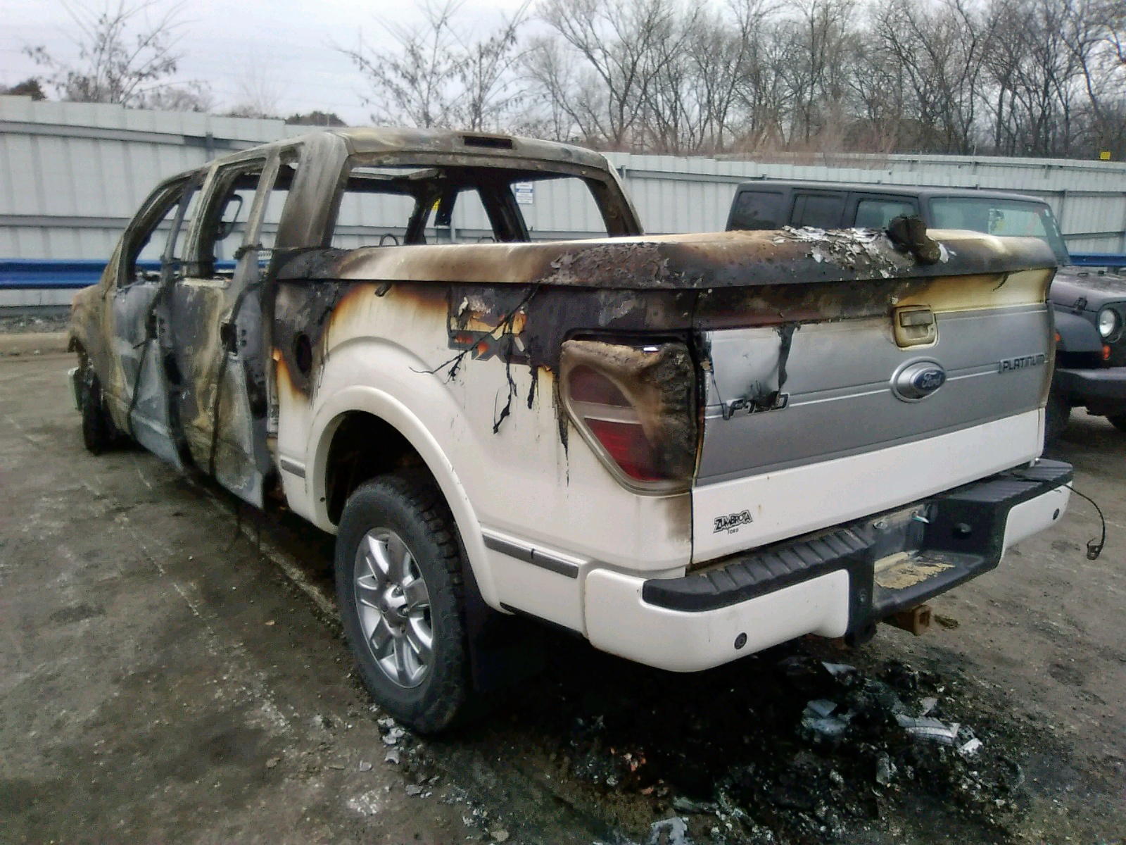 Photo 3 from auction – 2012 FORD F150 SUPER with VIN 1FTFW1ET3CFC79463