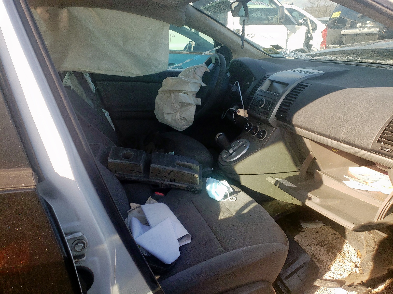 Photo 5 from auction – 2008 NISSAN SENTRA 2.0 with VIN 3N1AB61E98L679084