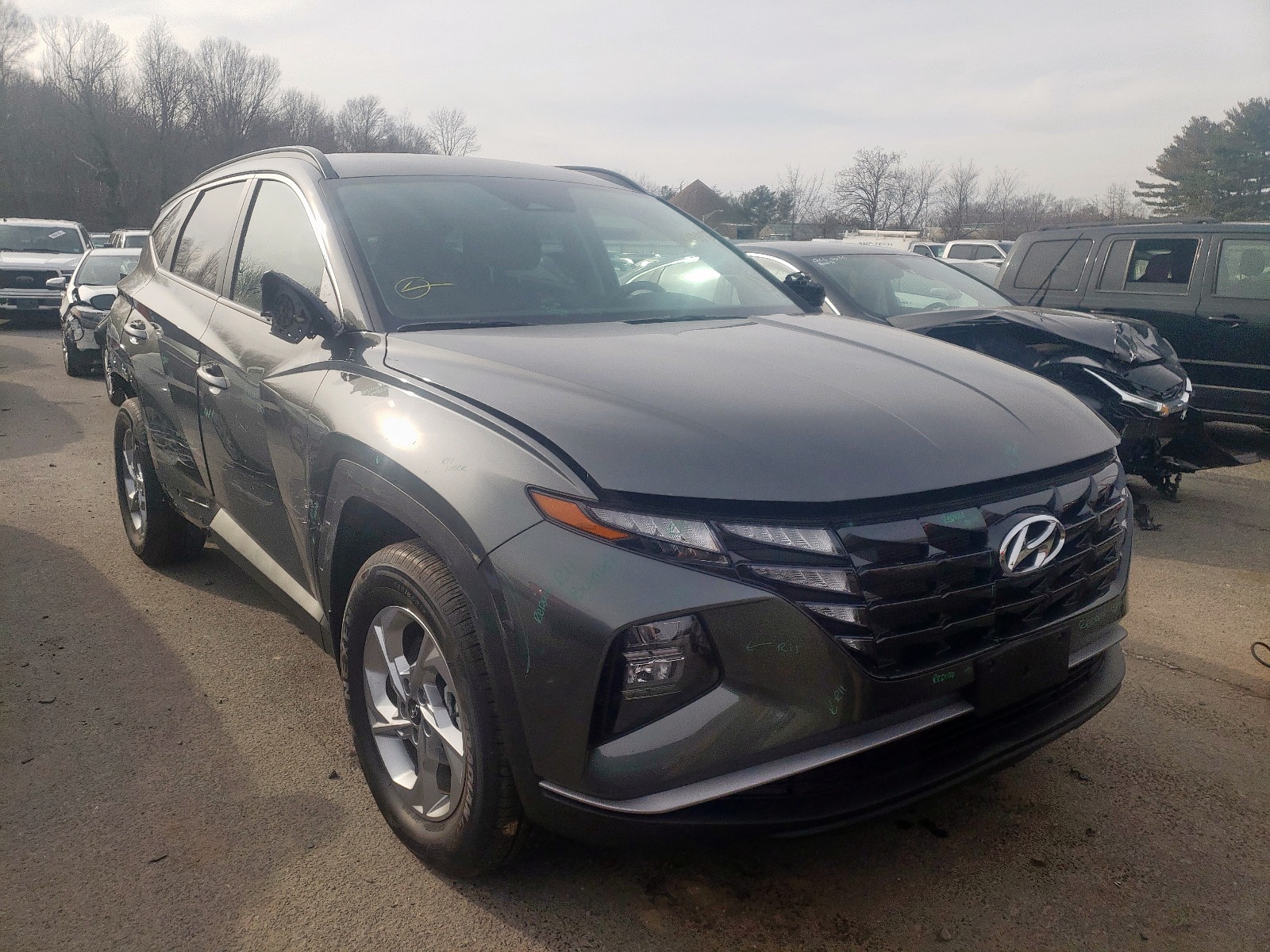 HYUNDAI TUCSON SEL 2022 with VIN 5NMJBCAE8NH044409 - Photo from auction