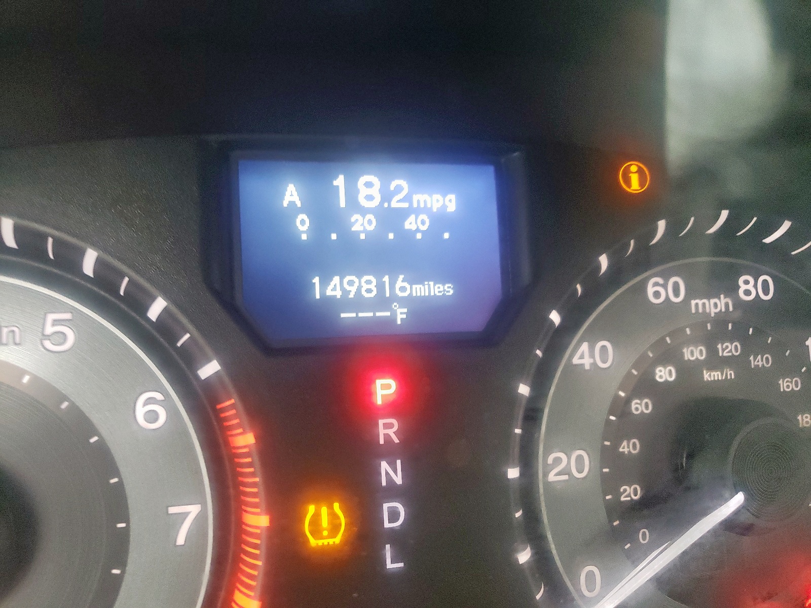 Photo 8 from auction – 2014 HONDA ODYSSEY TO with VIN 5FNRL5H91EB040143