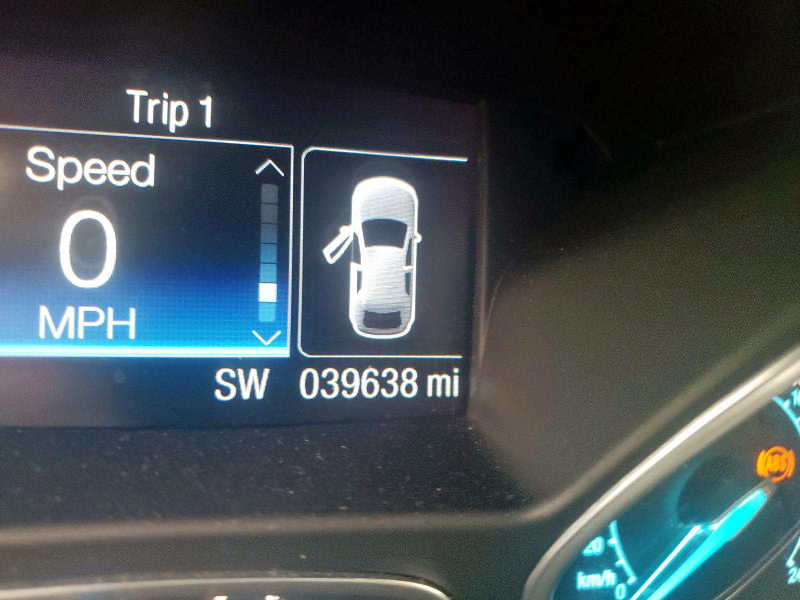 Photo 8 from auction – 2016 FORD ESCAPE SE with VIN 1FMCU0G91GUC04388