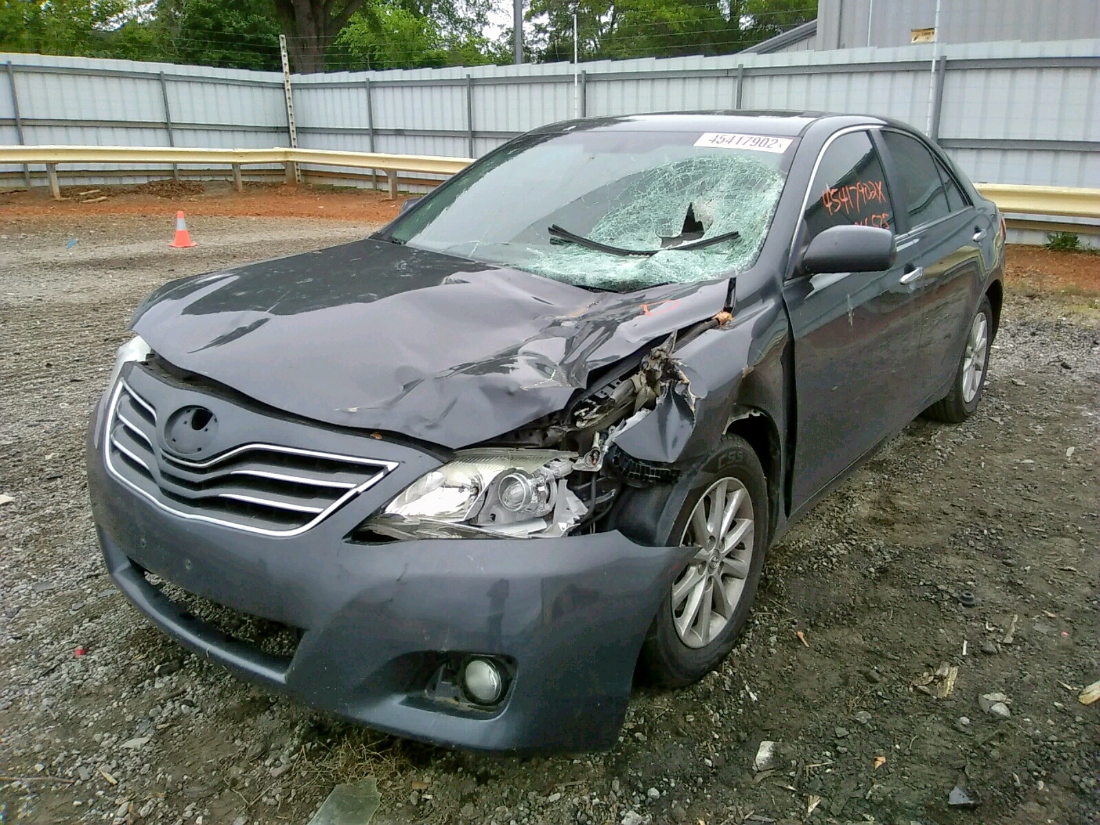 Photo 2 from auction – 2010 TOYOTA CAMRY SE with VIN 4T1BK3EK5AU112331