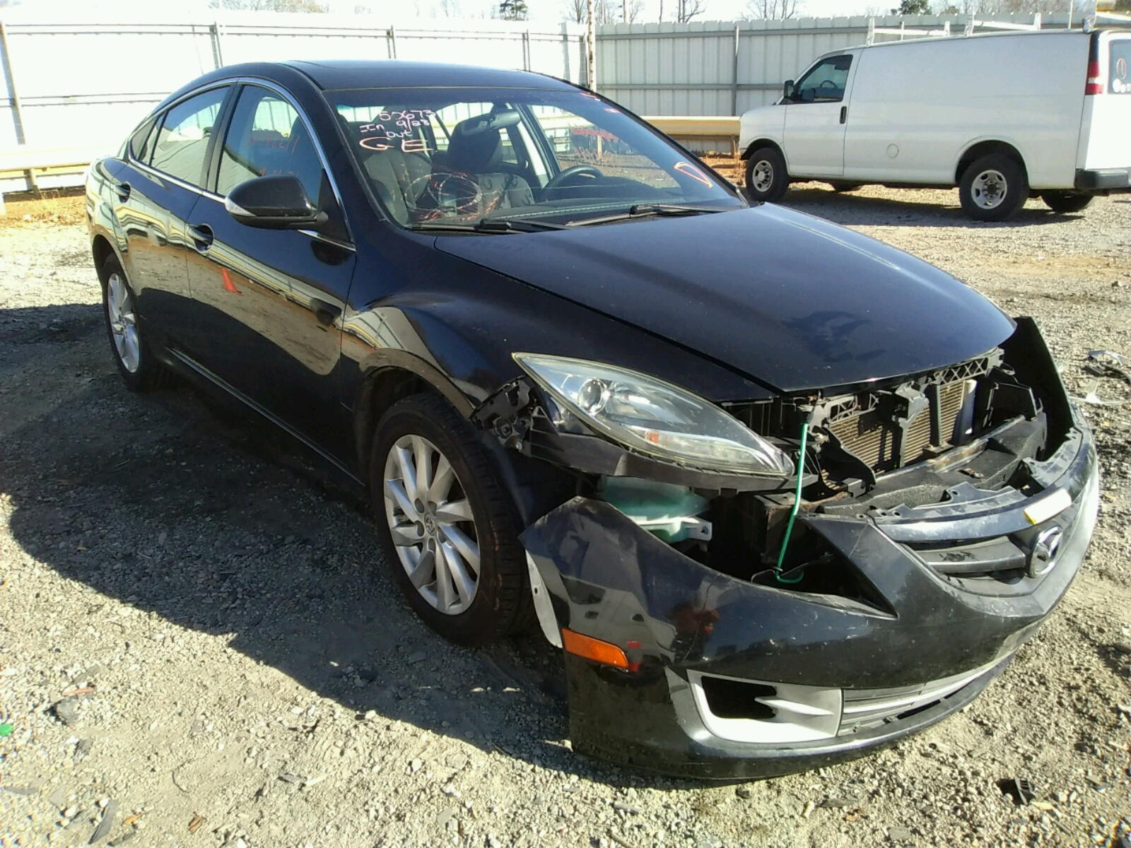 MAZDA 6 I 2012 with VIN 1YVHZ8EH7C5M01133 - Photo from auction
