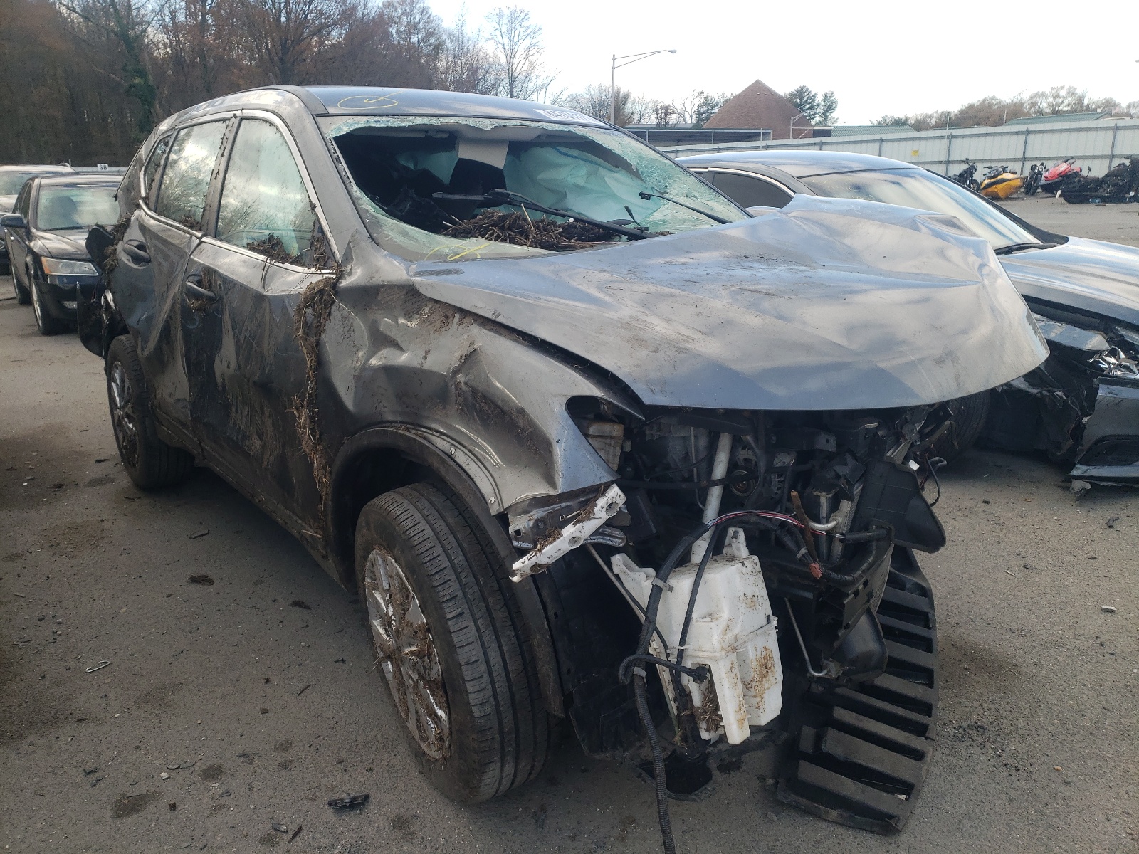 Photo 1 from auction – 2016 NISSAN ROGUE S with VIN 5N1AT2MV1GC777093