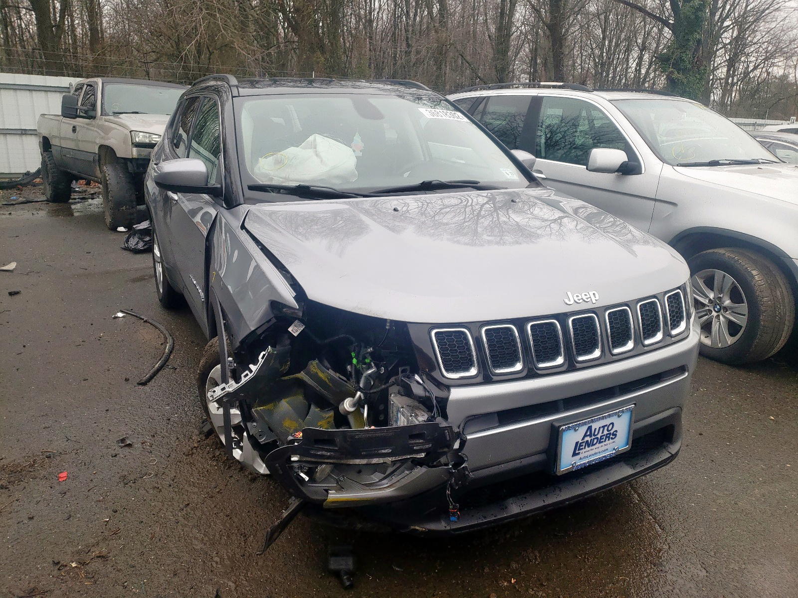JEEP COMPASS LA 2018 with VIN 3C4NJDBB3JT252452 - Photo from auction
