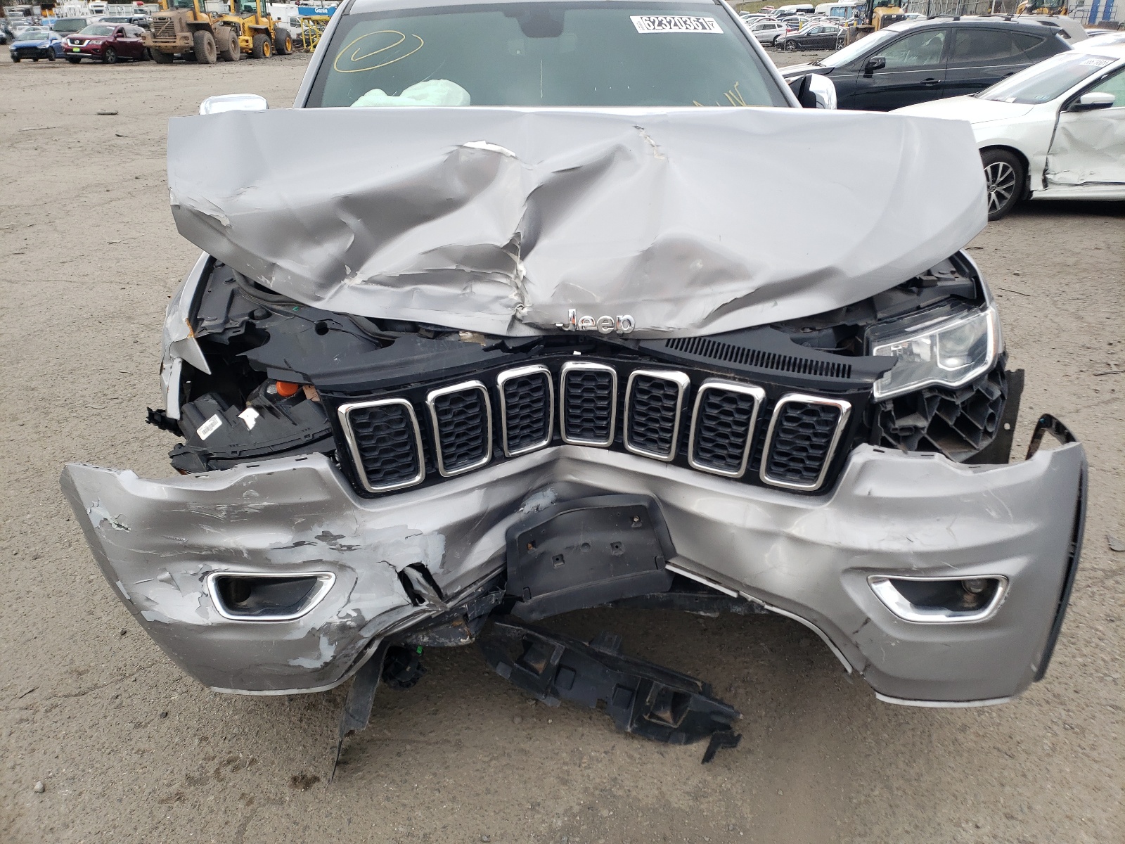 Photo 7 from auction – 2019 JEEP GRAND CHER with VIN 1C4RJFBG6KC665486