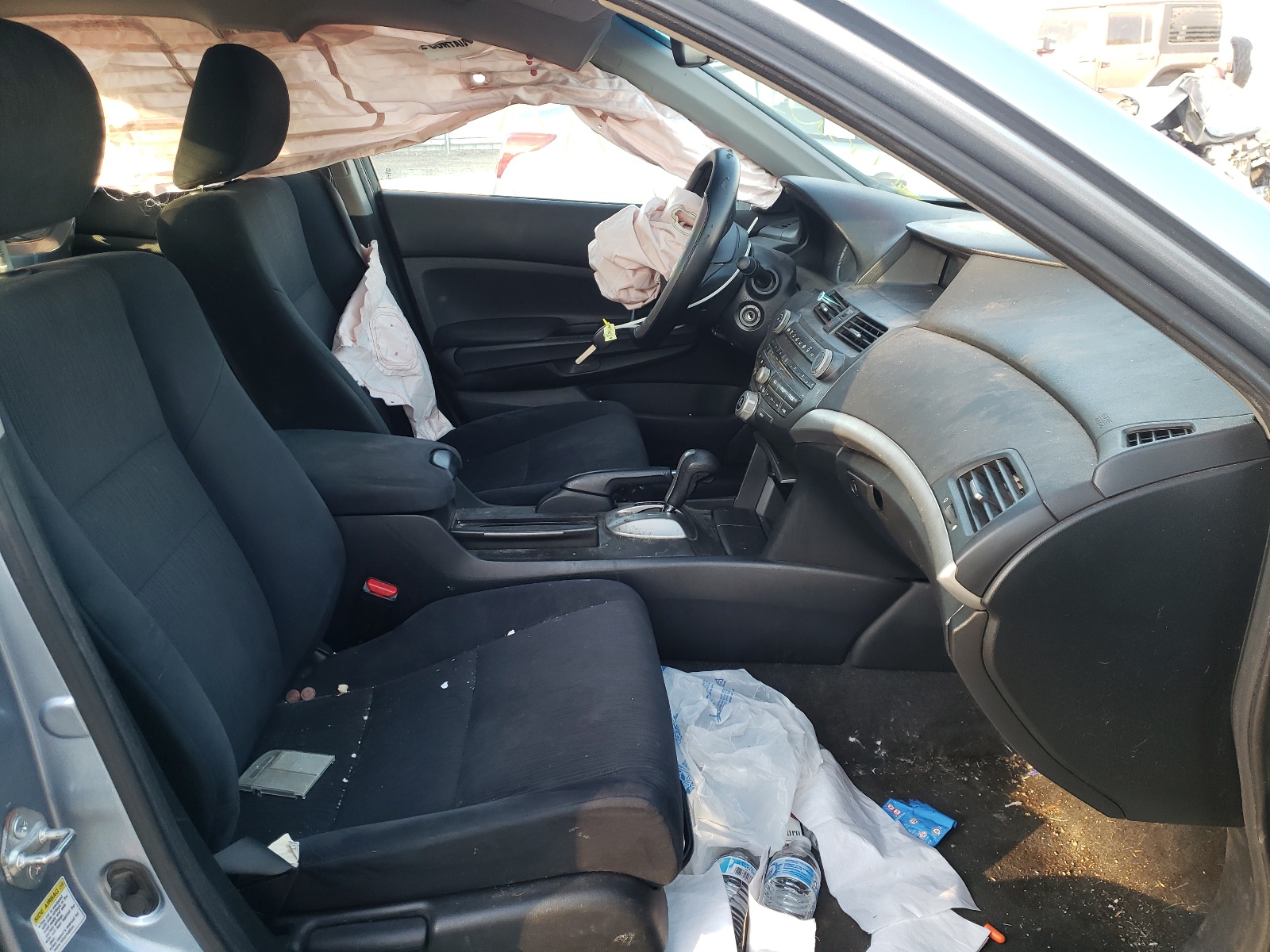 Photo 5 from auction – 2012 HONDA ACCORD LX with VIN 1HGCP2F33CA073465