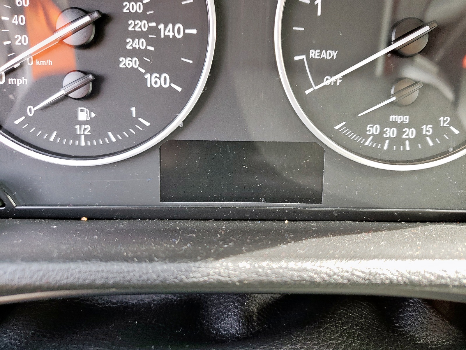 Photo 8 from auction – 2017 BMW X1 XDRIVE2 with VIN WBXHT3C31H5F80848