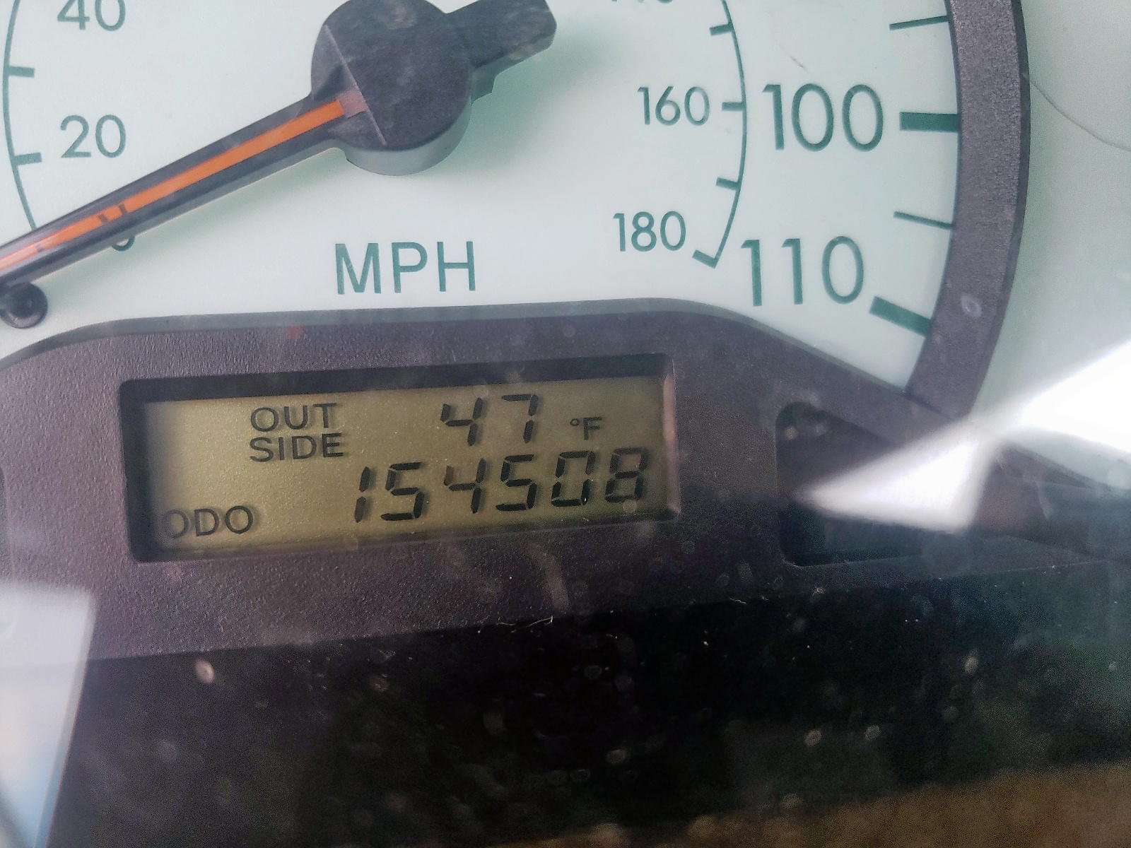 Photo 8 from auction – 2004 TOYOTA COROLLA CE with VIN 2T1BR32E14C238329