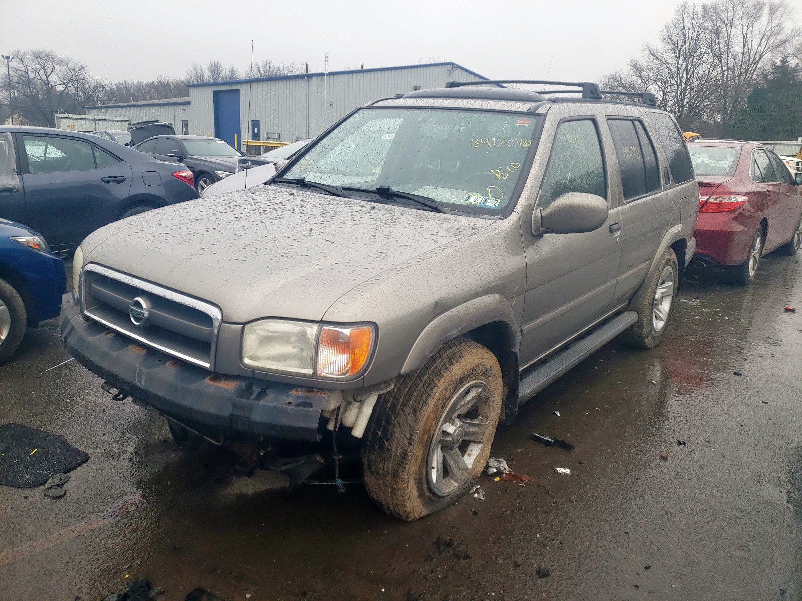 Photo 2 from auction – 2003 NISSAN PATHFINDER with VIN JN8DR09Y13W826765