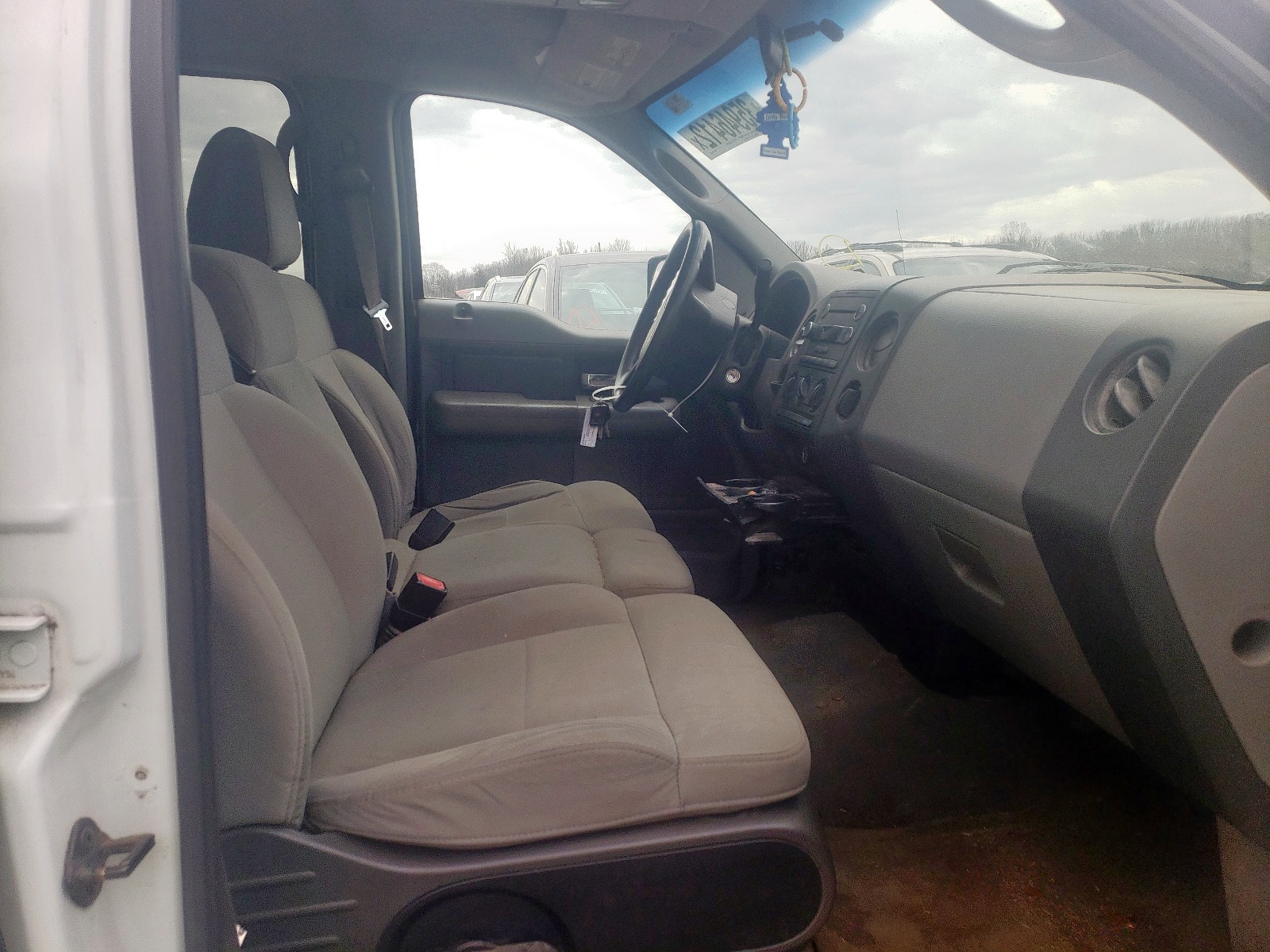 صورة رقم 5 من المزاد - 2008 FORD F150 SUPER مع VIN 1FTRW12W98FA51938