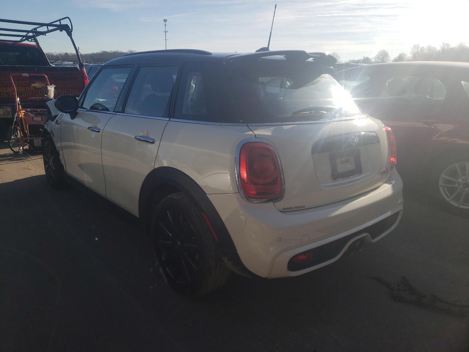 Photo 3 from auction – 2018 MINI COOPER S with VIN WMWXU3C55J2F51073