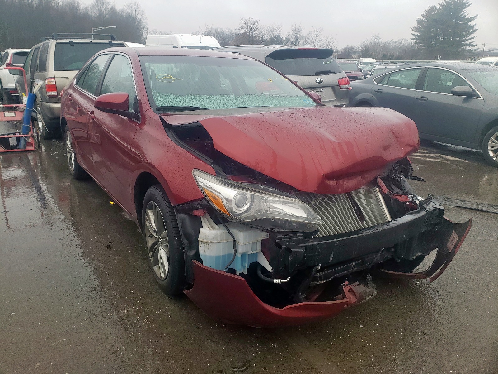 Photo 1 from auction – 2016 TOYOTA CAMRY LE with VIN 4T1BF1FK8GU520760