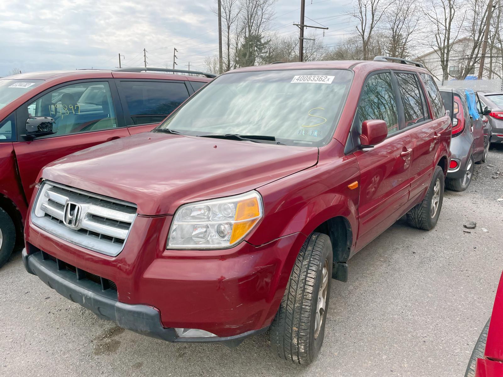 Photo 2 from auction – 2006 HONDA PILOT EX with VIN 5FNYF18436B023233