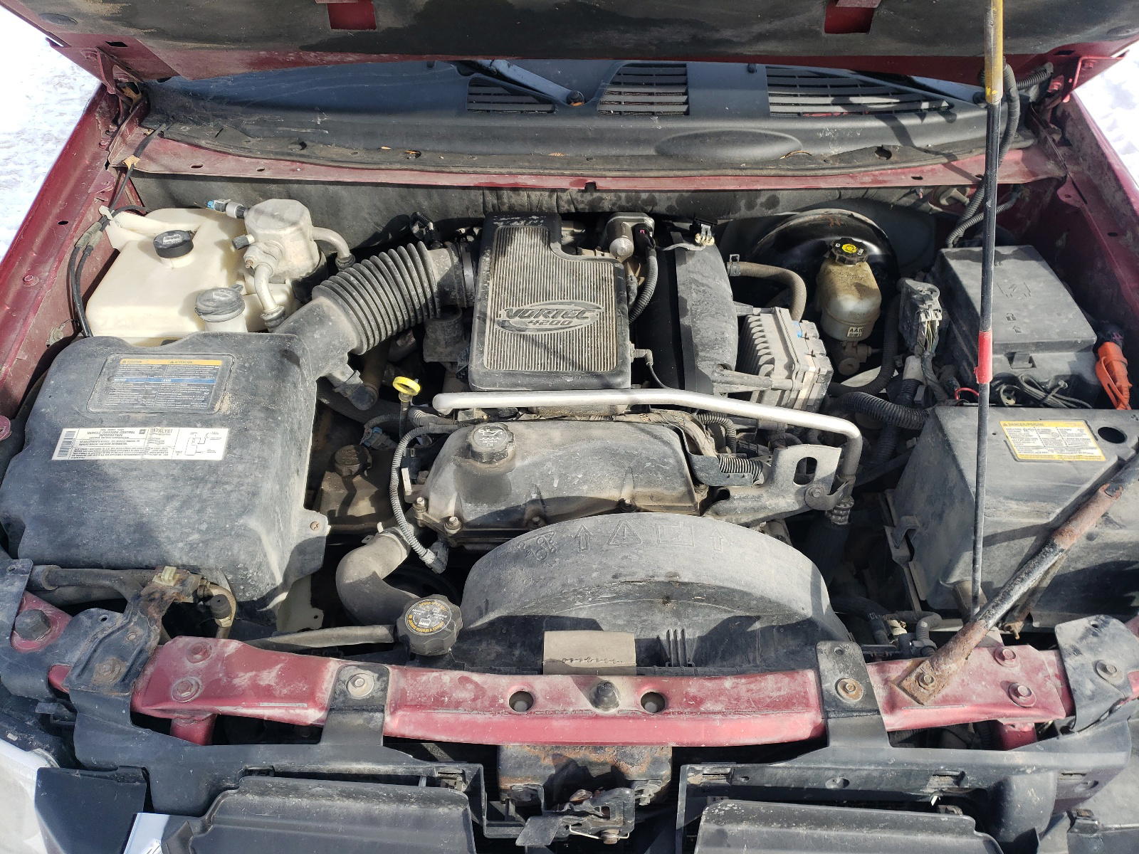 Photo 7 from auction – 2004 GMC ENVOY with VIN 1GKDT13SX42370432