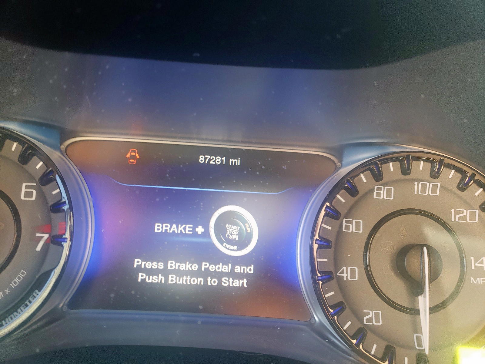 Photo 8 from auction – 2015 CHRYSLER 200 S with VIN 1C3CCCDG5FN523155