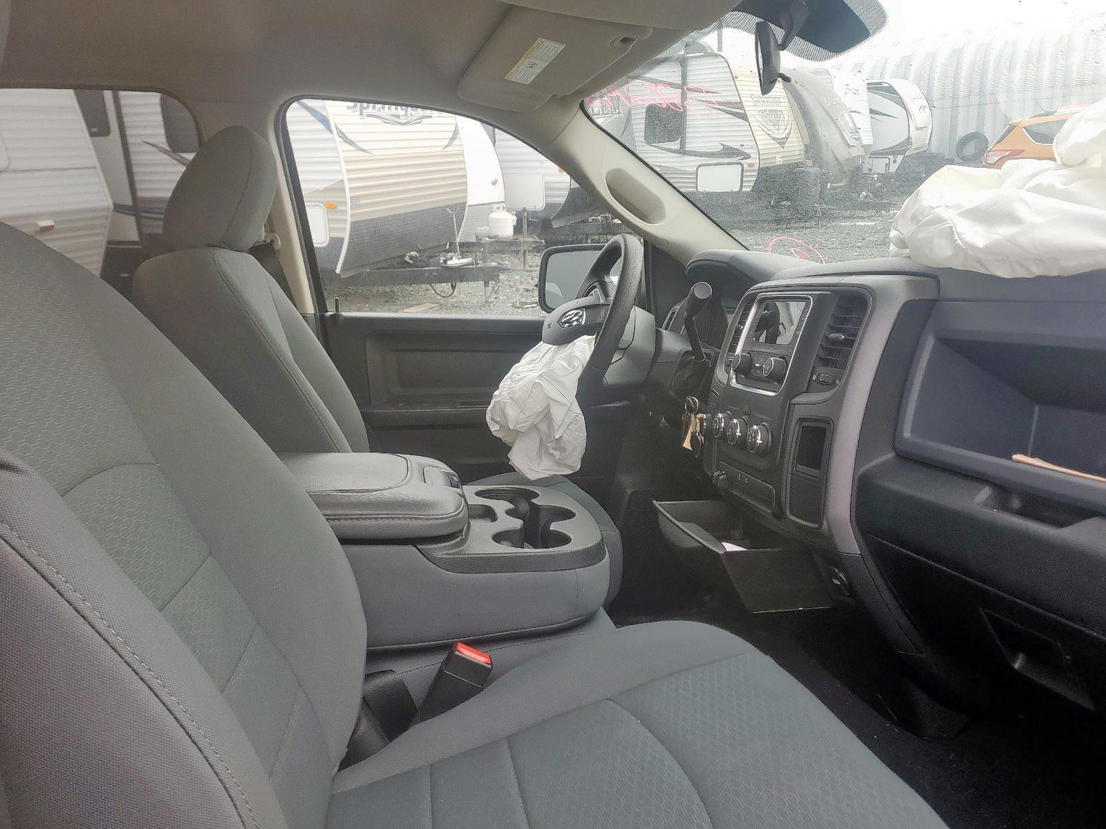 Photo 5 from auction – 2018 RAM 1500 ST with VIN 1C6RR7FTXJS212361