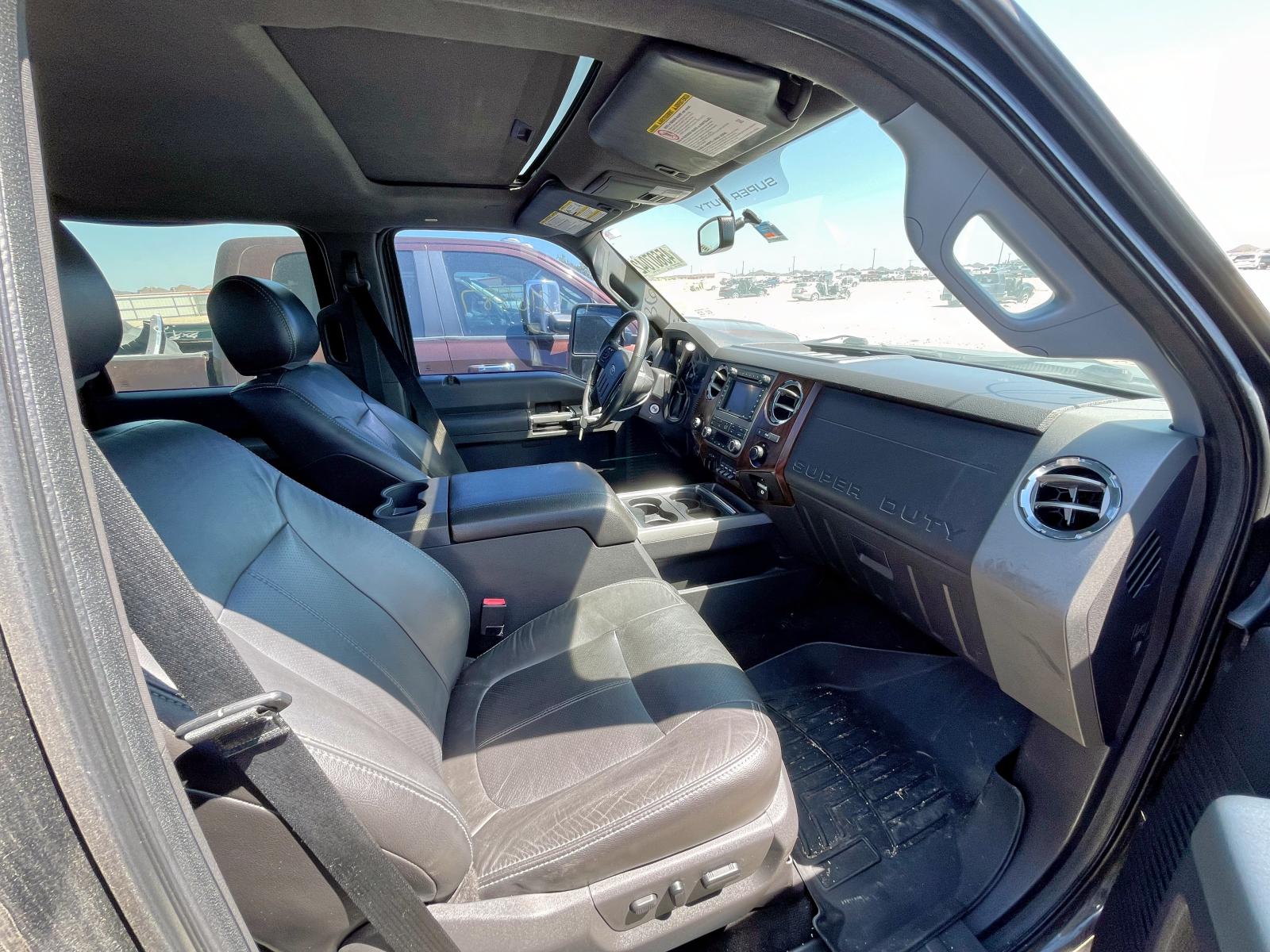 Photo 19 from auction – 2012 FORD F350 SUPER with VIN 1FT8W3BT3CEB32736